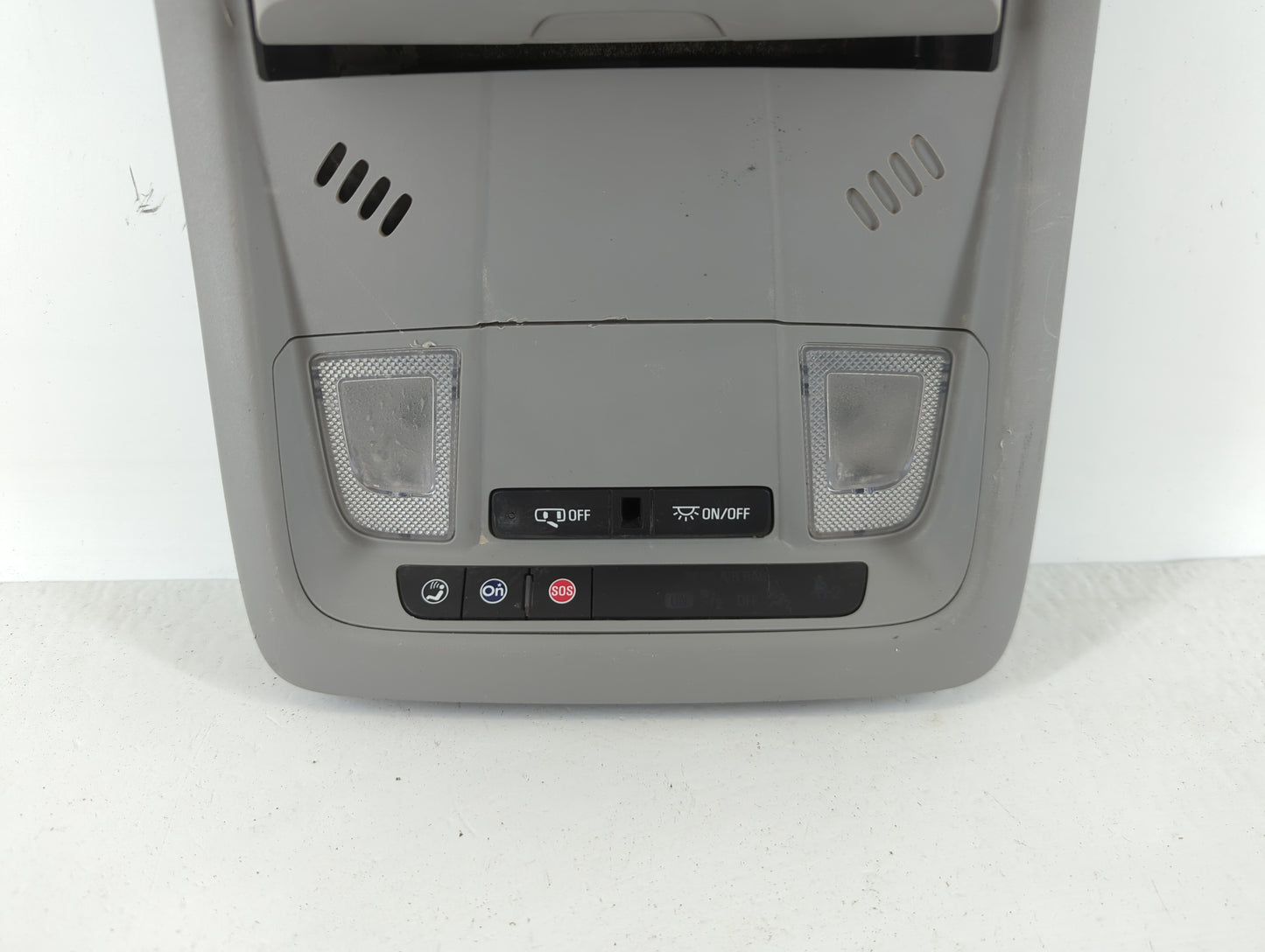 2018-2022 Chevrolet Equinox Overhead Roof Console 1111161 - Oemusedautoparts1.com