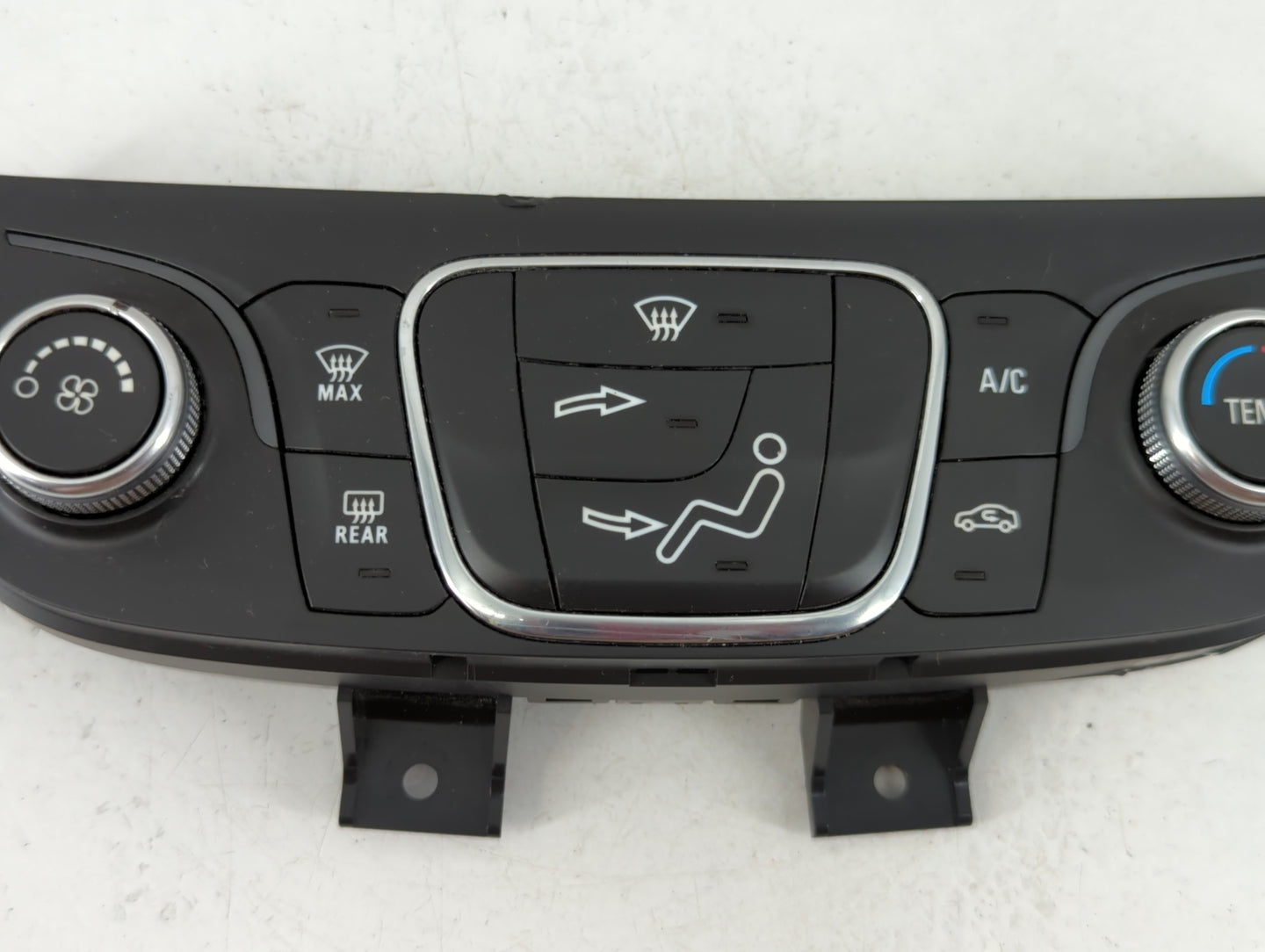 2019-2021 Chevrolet Equinox Climate Control Module Temperature AC/Heater Replacement P/N:84422503 Fits Fits 2019 2020 2021 O