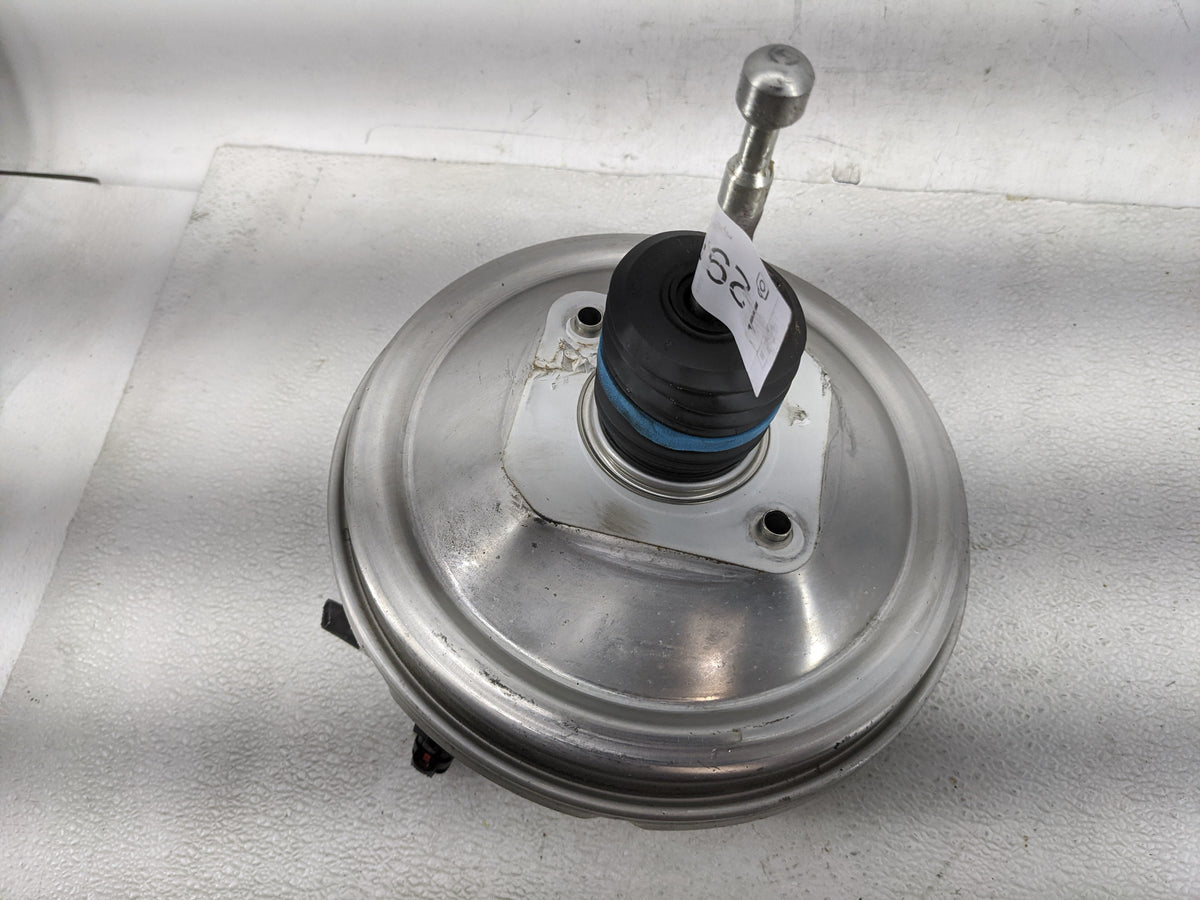 2018-2022 Chevrolet Equinox Power Brake Booster Oem 1290420 - Oemusedautoparts1.com