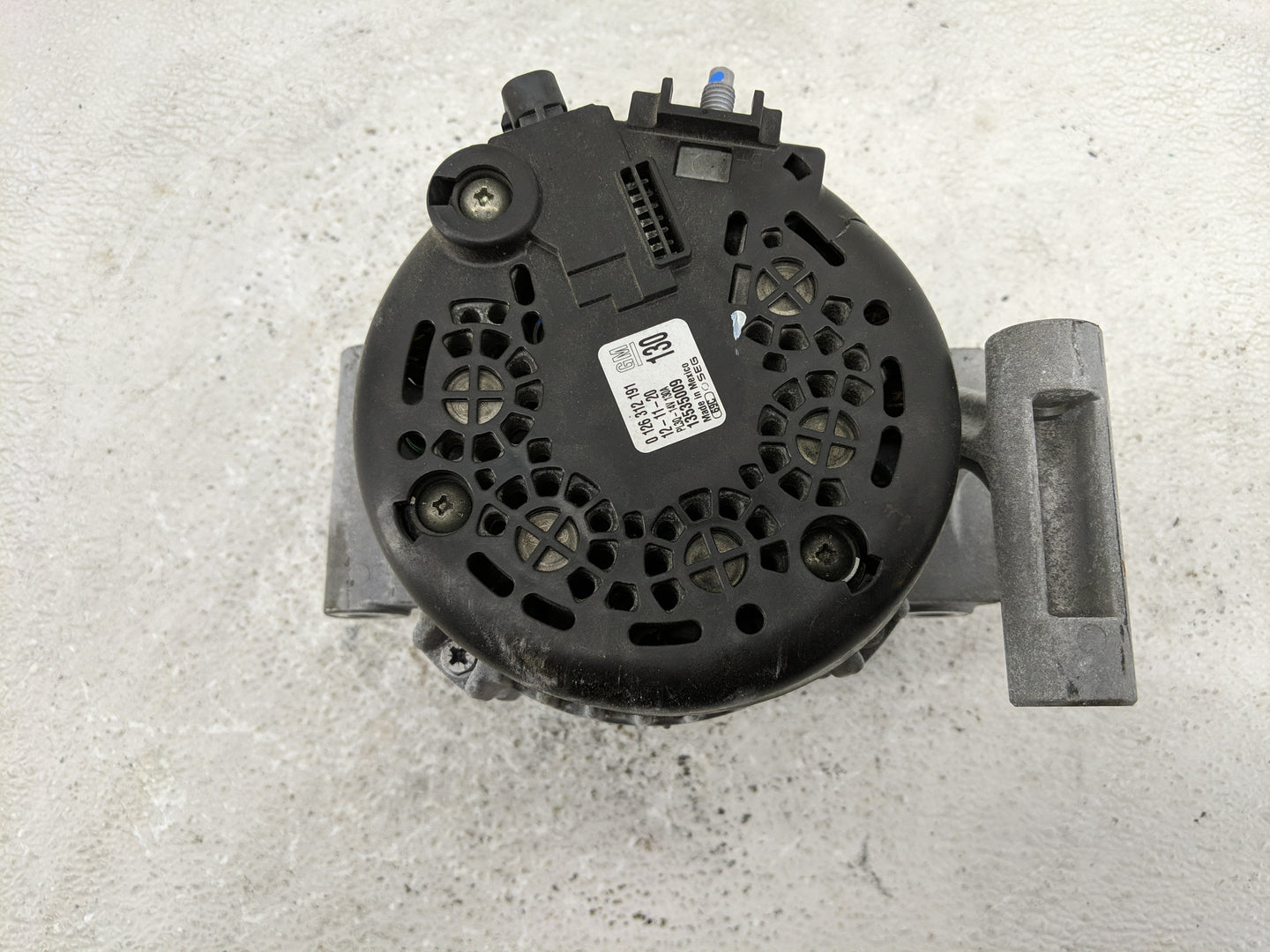 2018-2022 Chevrolet Equinox Alternator Replacement Generator Charging Assembly Engine OEM P/N:0 126 312 191 PL3Q-14V 130A Fi