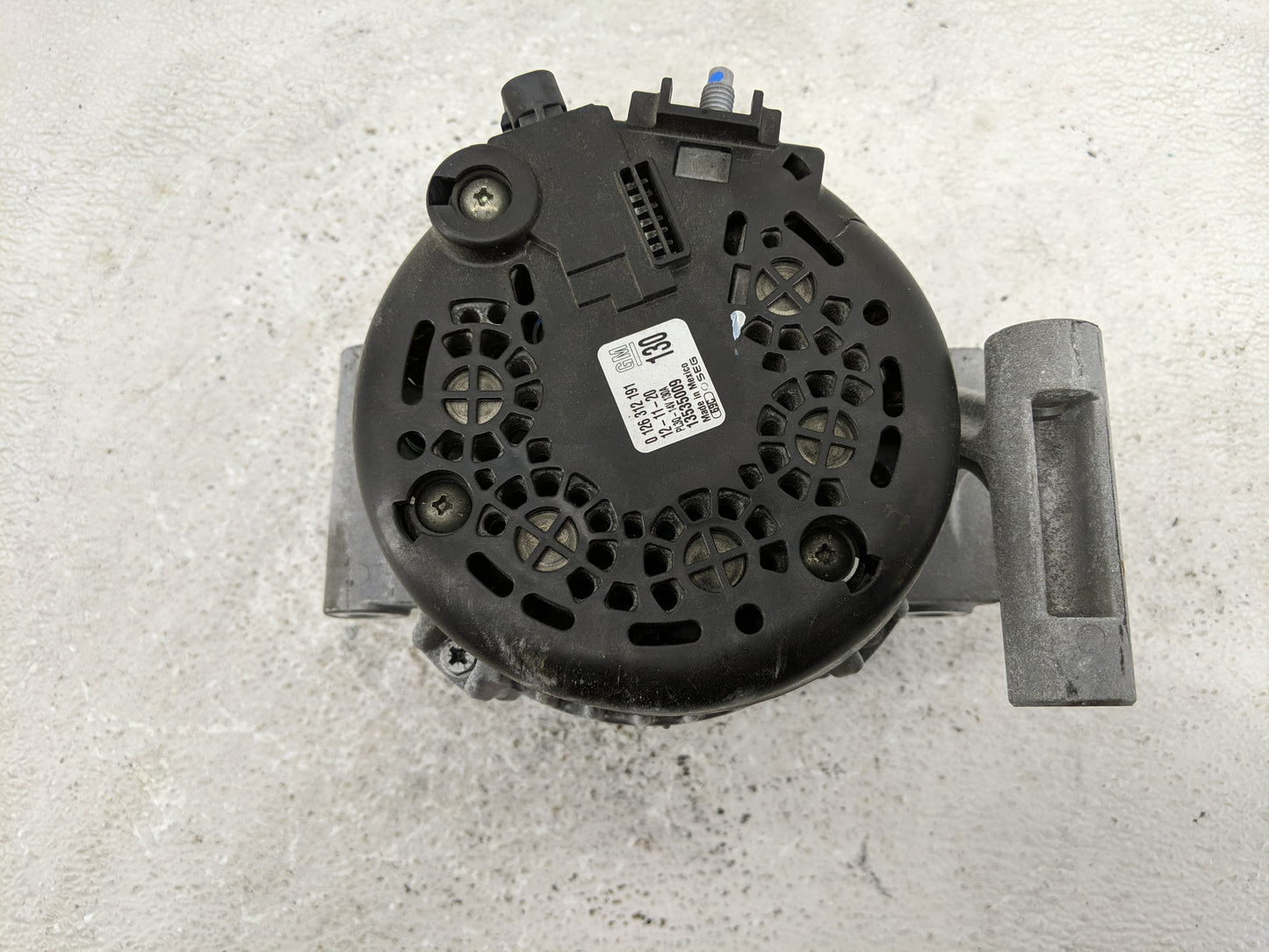 2018-2022 Chevrolet Equinox Alternator Replacement Generator Charging Assembly Engine OEM P/N:0 126 312 191 PL3Q-14V 130A Fi