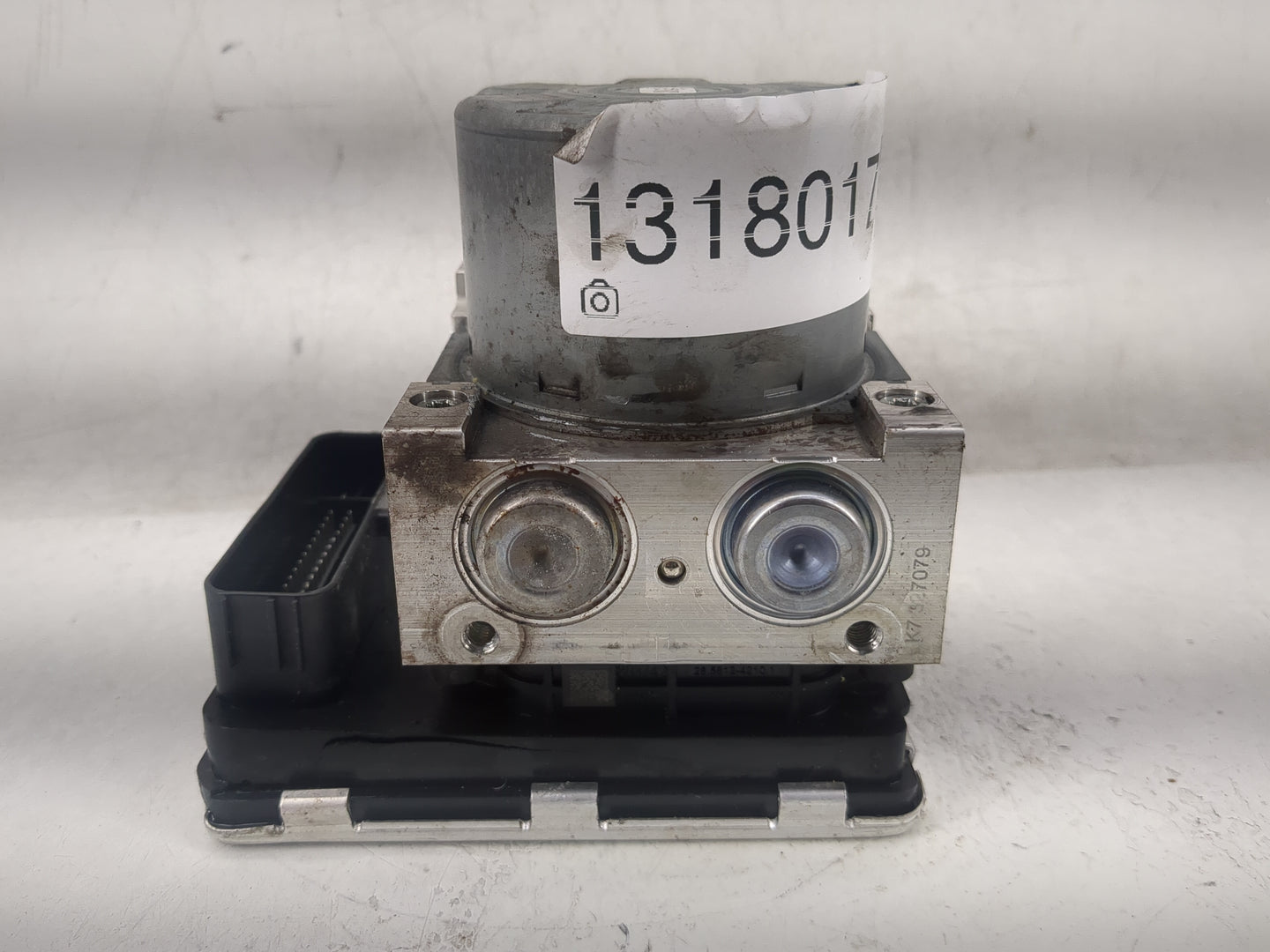 2020-2022 Chevrolet Equinox ABS Pump Control Module Replacement P/N:806052304 84875566, 84871634 Fits Fits 2020 2021 2022 OE