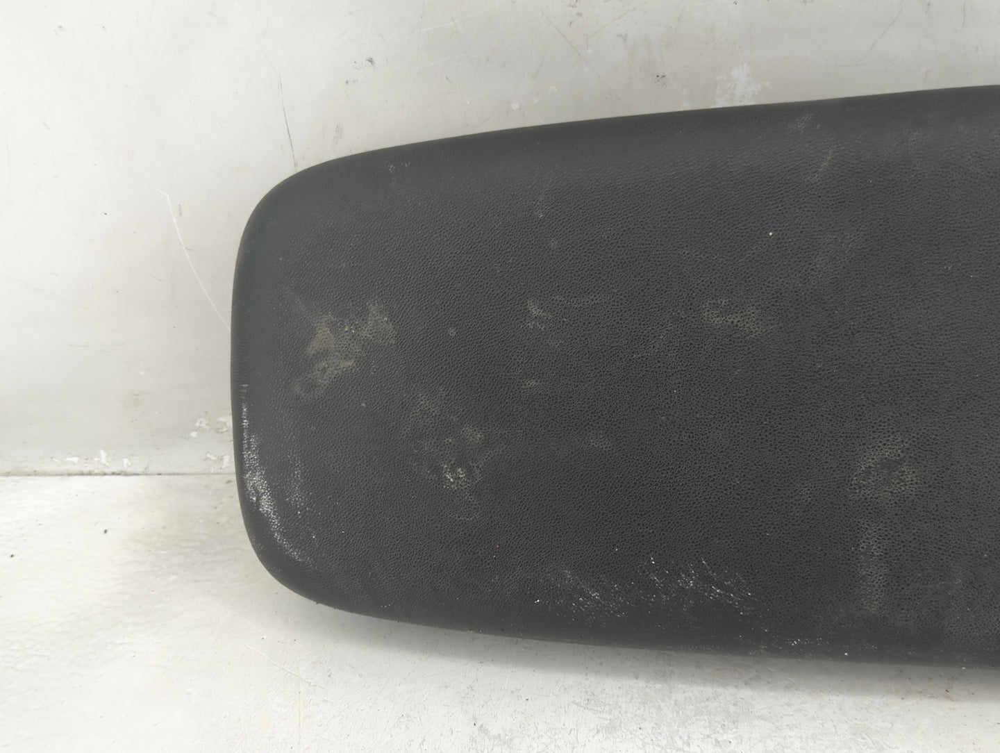2021 Chevrolet Equinox Center Console Armrest Cover Lid Fits OEM Used Auto Parts - Oemusedautoparts1.com