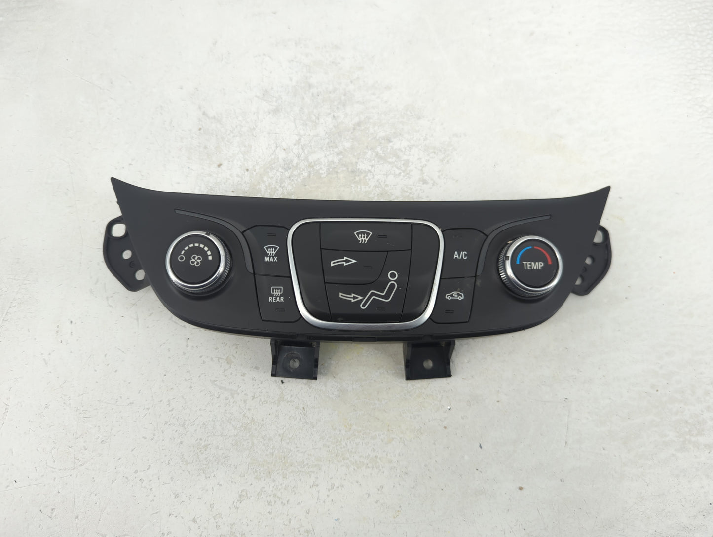 2019-2021 Chevrolet Equinox Climate Control Module Temperature AC/Heater Replacement P/N:84422503 Fits Fits 2019 2020 2021 O