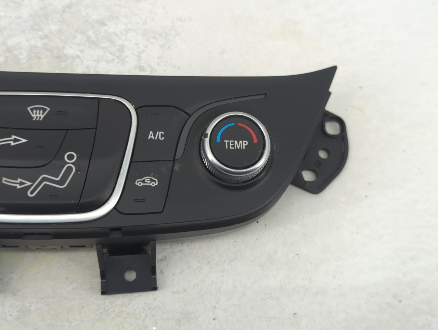 2019-2021 Chevrolet Equinox Climate Control Module Temperature AC/Heater Replacement P/N:84422503 Fits Fits 2019 2020 2021 O
