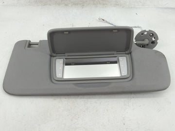 2020-2022 Chevrolet Equinox Sun Visor Shade Replacement Passenger Right Mirror Fits Fits 2020 2021 2022 OEM Used Auto Parts