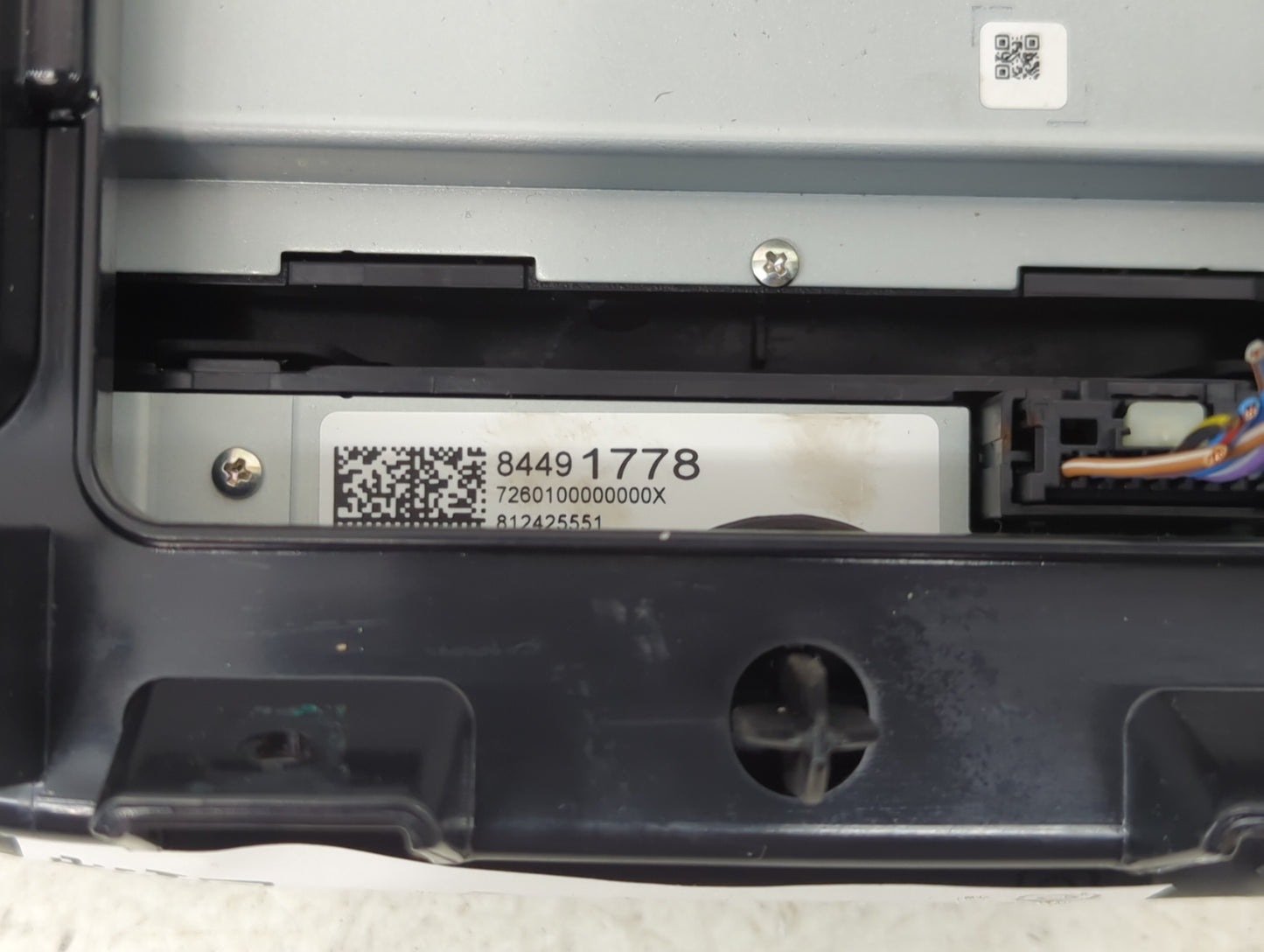 2020-2022 Chevrolet Equinox Information Display Screen - Oemusedautoparts1.com