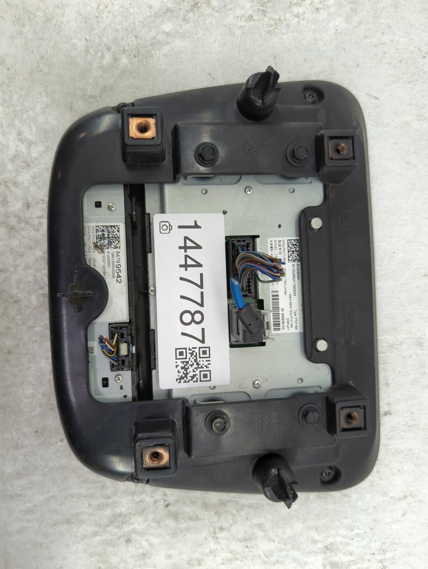 2021 Chevrolet Equinox Information Display Screen - Oemusedautoparts1.com