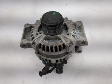 2018-2022 Chevrolet Equinox Alternator Replacement Generator Charging Assembly Engine OEM P/N:0 126 312 191 13535009 Fits OEM Used Auto Parts
