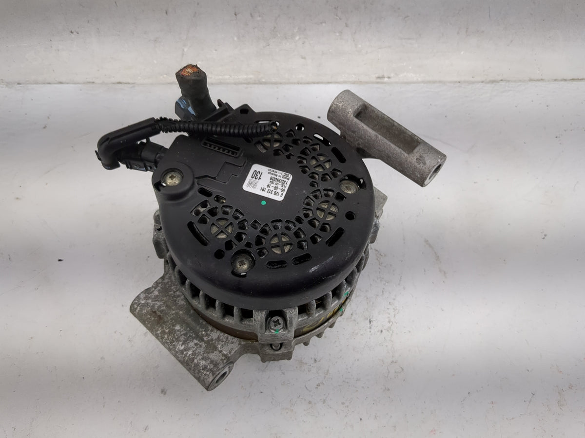 2018-2022 Chevrolet Equinox Alternator Replacement Generator Charging Assembly Engine OEM P/N:0 126 312 191 13535009 Fits OE