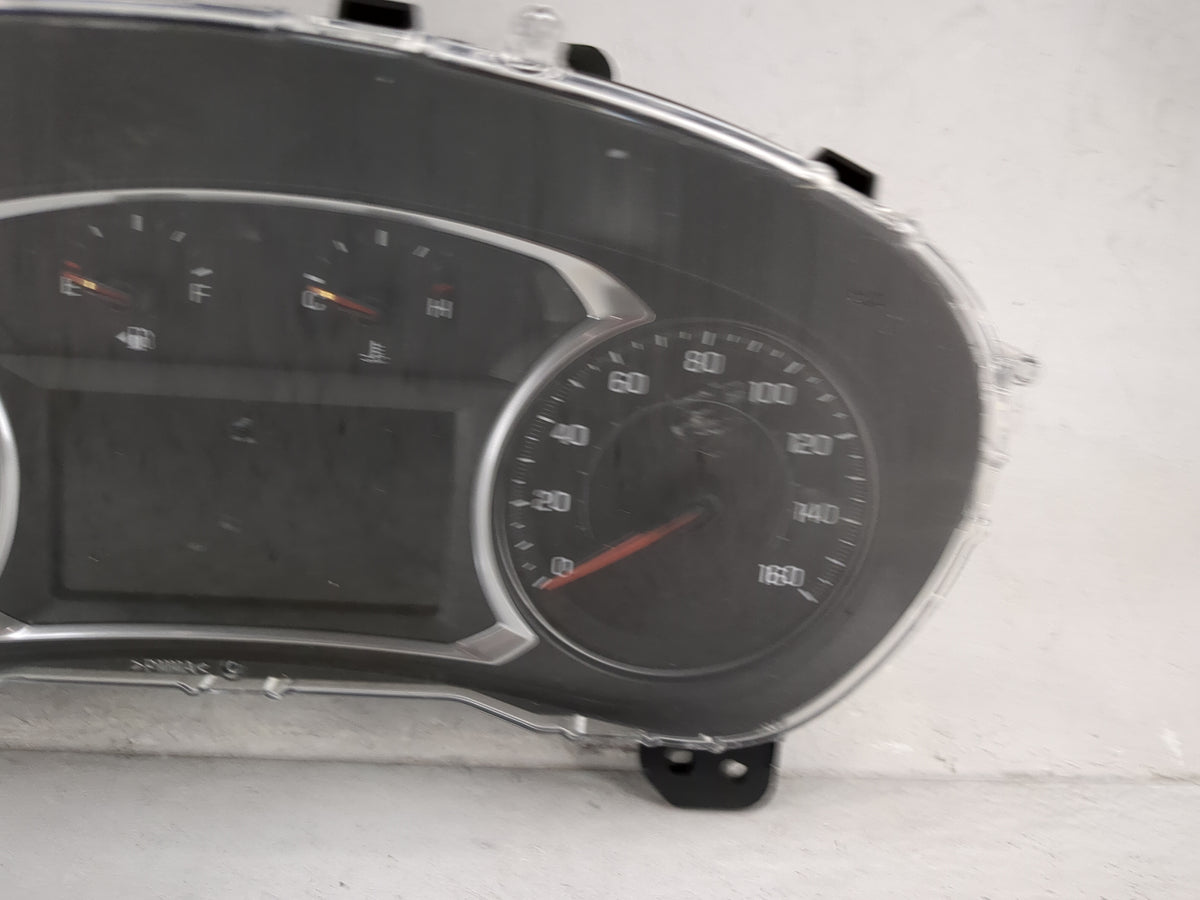 2019-2022 Chevrolet Equinox Instrument Cluster Speedometer Gauges P/N:84642813 Miles:66K Fits Fits 2019 2020 2021 2022 OEM U