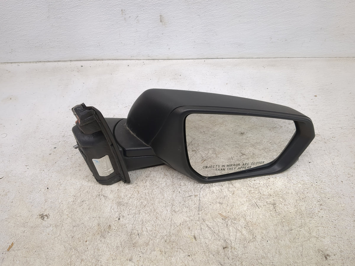 2018-2022 Chevrolet Equinox Passenger Side View Mirror - Right Door Mirror OEM Used - Oemusedautoparts1.com