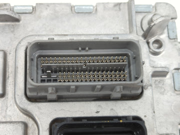 2020-2022 Chevrolet Equinox PCM Engine Control Computer ECU ECM PCU OEM P/N:12703745 12717886, 12696017 Fits Fits 2020 2021 2022 OEM Used Auto Parts