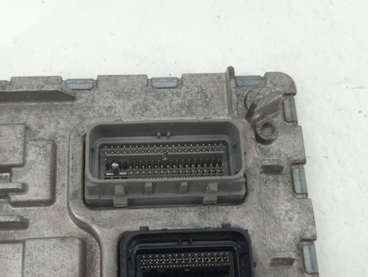2020-2022 Chevrolet Equinox PCM Engine Control Computer ECU ECM PCU OEM P/N:12710140 Fits Fits 2020 2021 2022 OEM Used Auto 