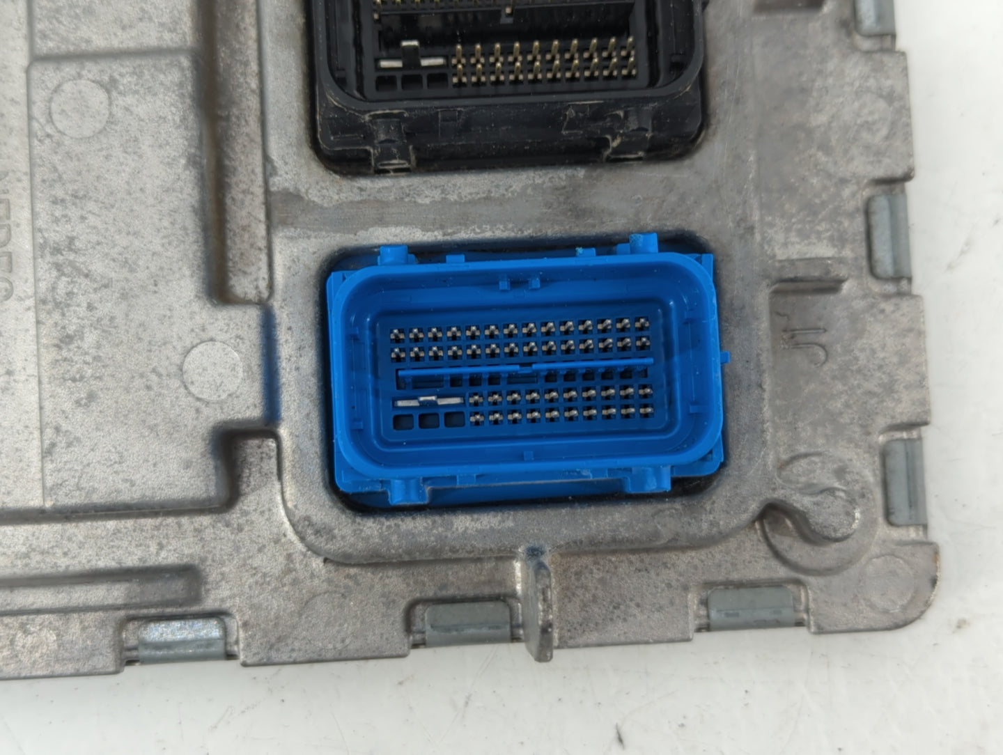 2020-2022 Chevrolet Equinox PCM Engine Control Computer ECU ECM PCU OEM P/N:12710140 Fits Fits 2020 2021 2022 OEM Used Auto 