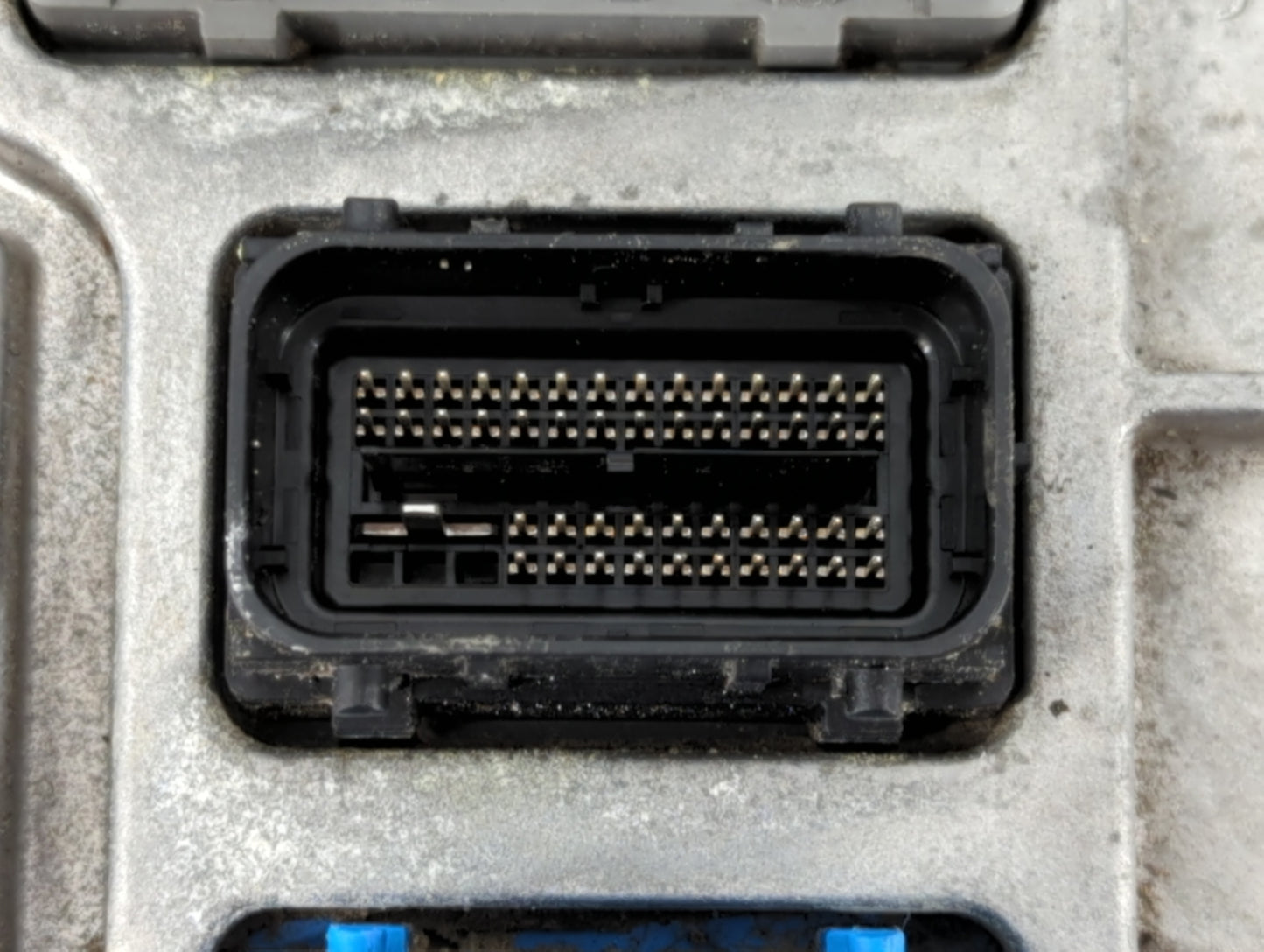 2020-2022 Chevrolet Equinox PCM Engine Control Computer ECU ECM PCU OEM P/N:12710140 Fits Fits 2020 2021 2022 OEM Used Auto 