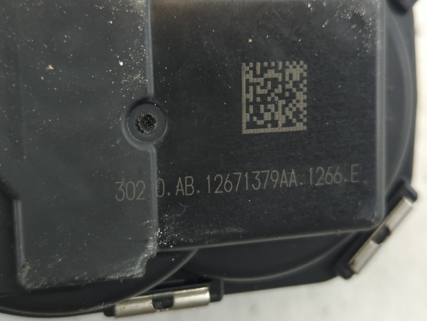 2018-2022 Chevrolet Equinox Throttle Body P/N:12671379AA Fits Fits 2016 2017 2018 2019 2020 2021 2022 OEM Used Auto Parts - 