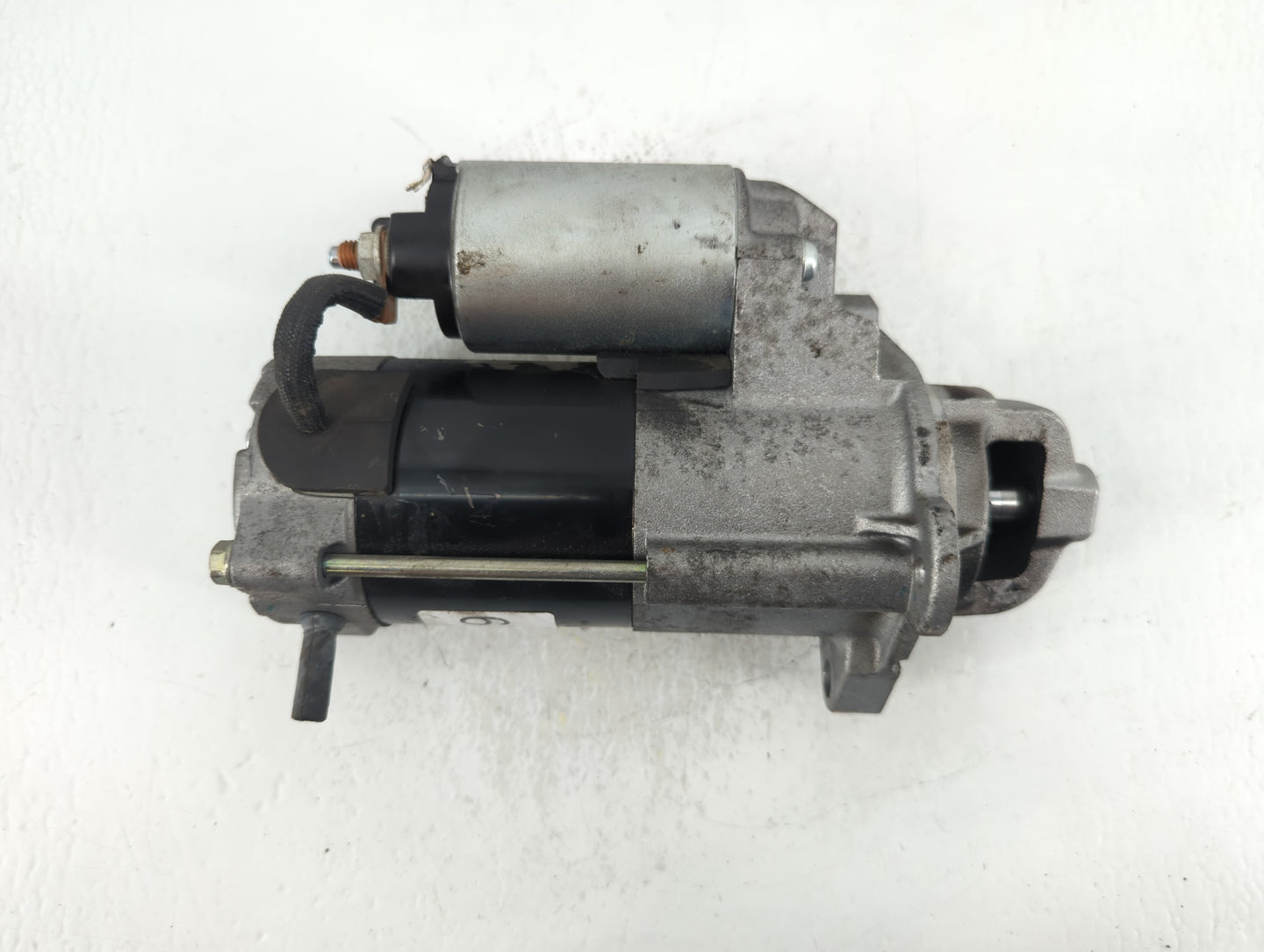 2018-2022 Chevrolet Equinox Car Starter Motor Solenoid OEM P/N:12690481 Fits Fits 2017 2018 2019 2020 2021 2022 OEM Used Aut