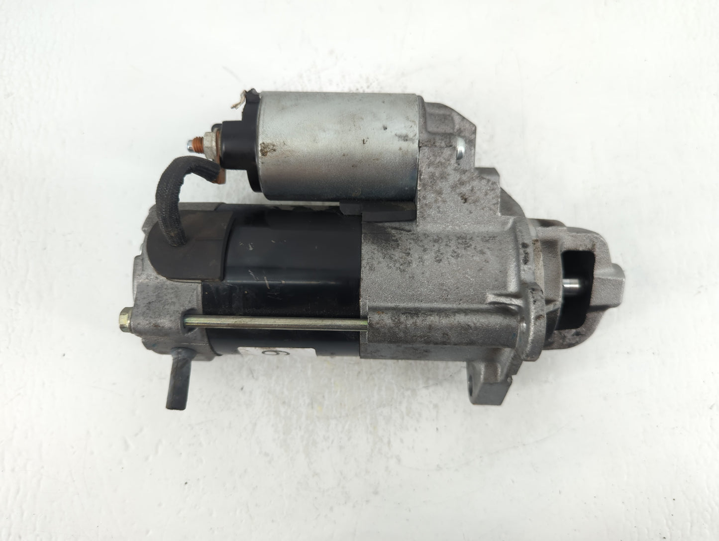 2018-2022 Chevrolet Equinox Car Starter Motor Solenoid OEM P/N:12690481 Fits Fits 2017 2018 2019 2020 2021 2022 OEM Used Aut
