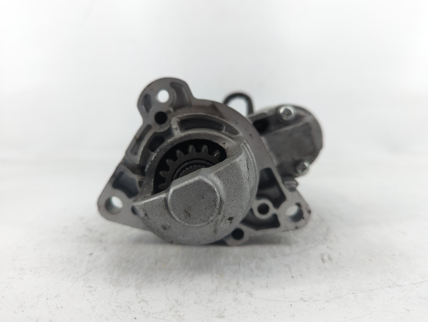 2018-2022 Chevrolet Equinox Car Starter Motor Solenoid OEM P/N:12690481 Fits Fits 2017 2018 2019 2020 2021 2022 OEM Used Aut