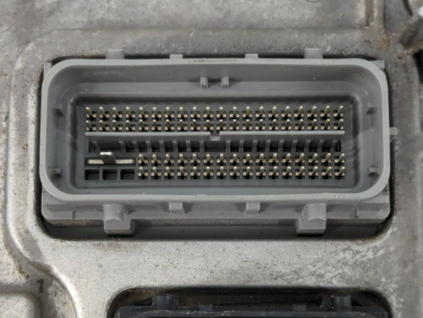 2020-2022 Chevrolet Equinox PCM Engine Control Computer ECU ECM PCU OEM P/N:12717886 Fits Fits 2020 2021 2022 OEM Used Auto 