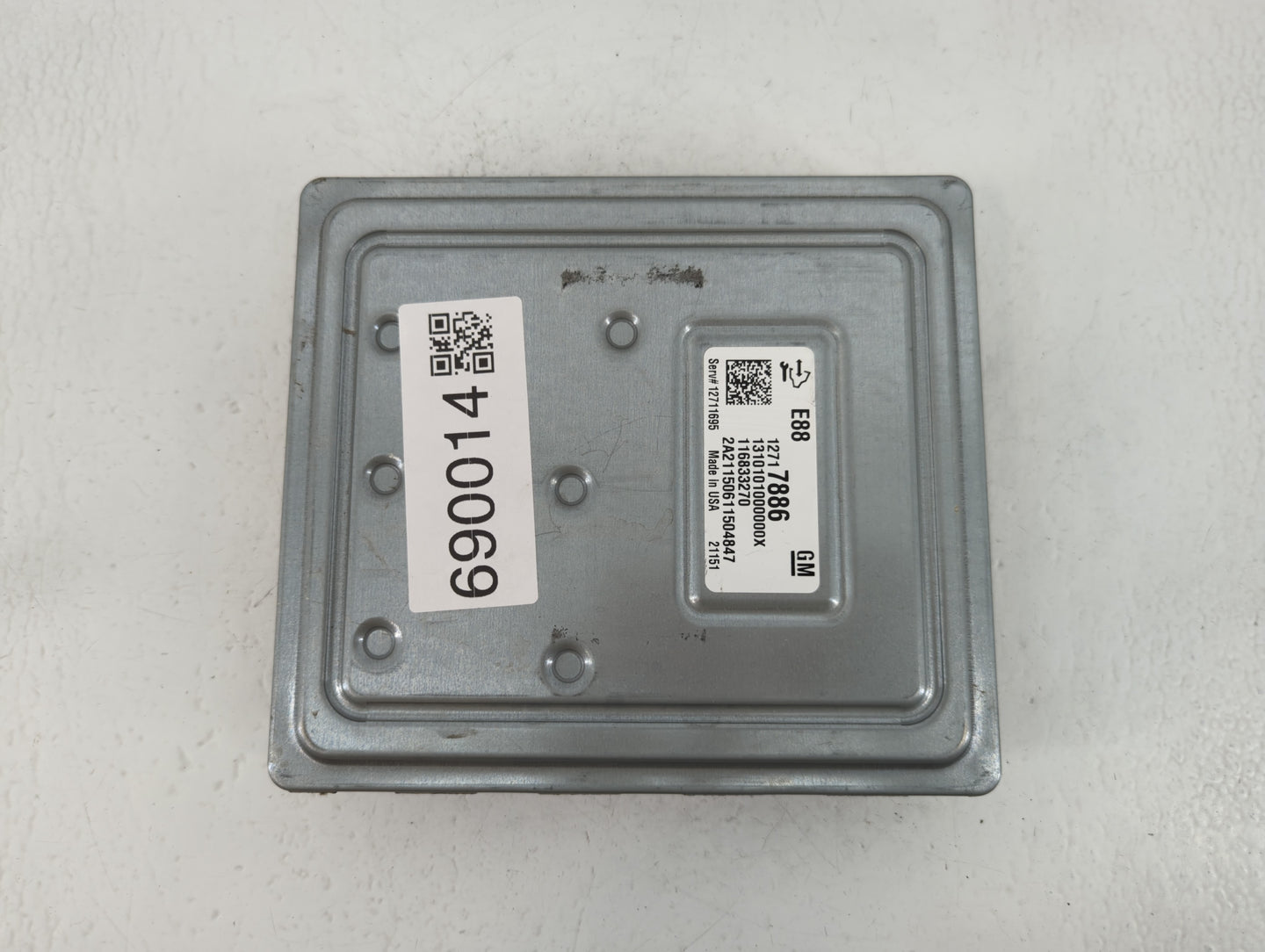 2020-2022 Chevrolet Equinox PCM Engine Control Computer ECU ECM PCU OEM P/N:12717886 Fits Fits 2020 2021 2022 OEM Used Auto 