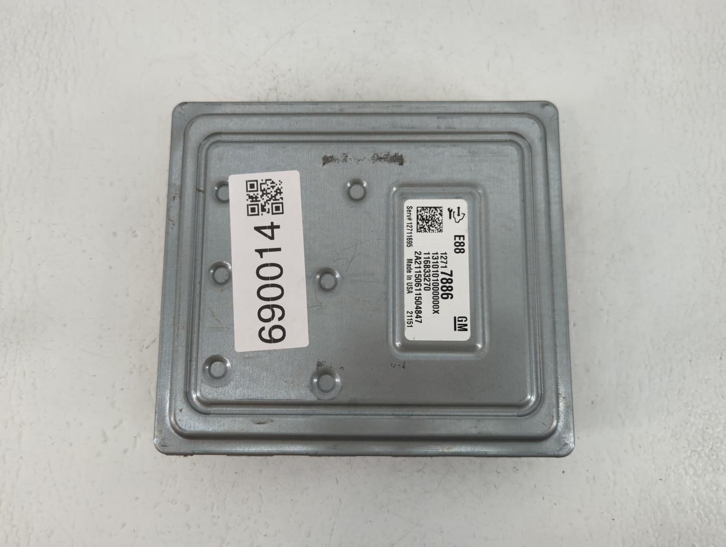2020-2022 Chevrolet Equinox PCM Engine Control Computer ECU ECM PCU OEM P/N:12717886 Fits Fits 2020 2021 2022 OEM Used Auto 
