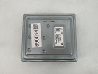 2020-2022 Chevrolet Equinox PCM Engine Control Computer ECU ECM PCU OEM P/N:12717886 Fits Fits 2020 2021 2022 OEM Used Auto 