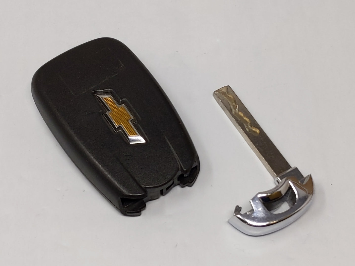 Chevrolet Equinox Keyless Entry Remote Fob Hyq4aa   13529650|13584498 5 Buttons - Oemusedautoparts1.com