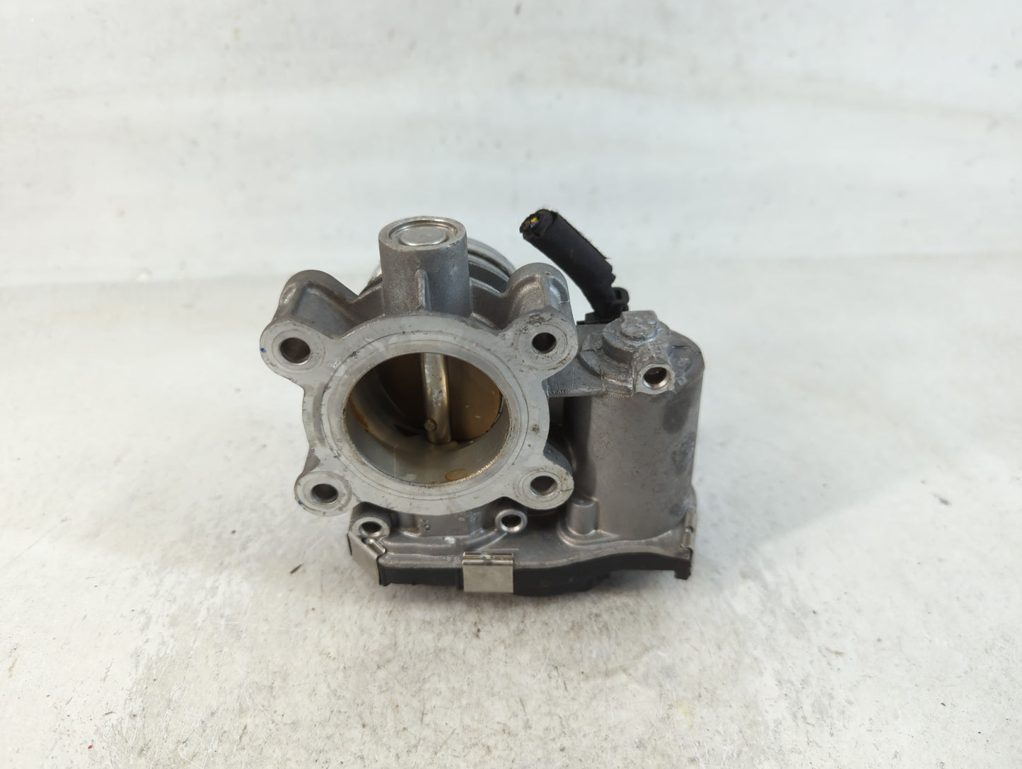2018-2022 Chevrolet Equinox Throttle Body P/N:12671379AA Fits Fits 2016 2017 2018 2019 2020 2021 2022 OEM Used Auto Parts - 