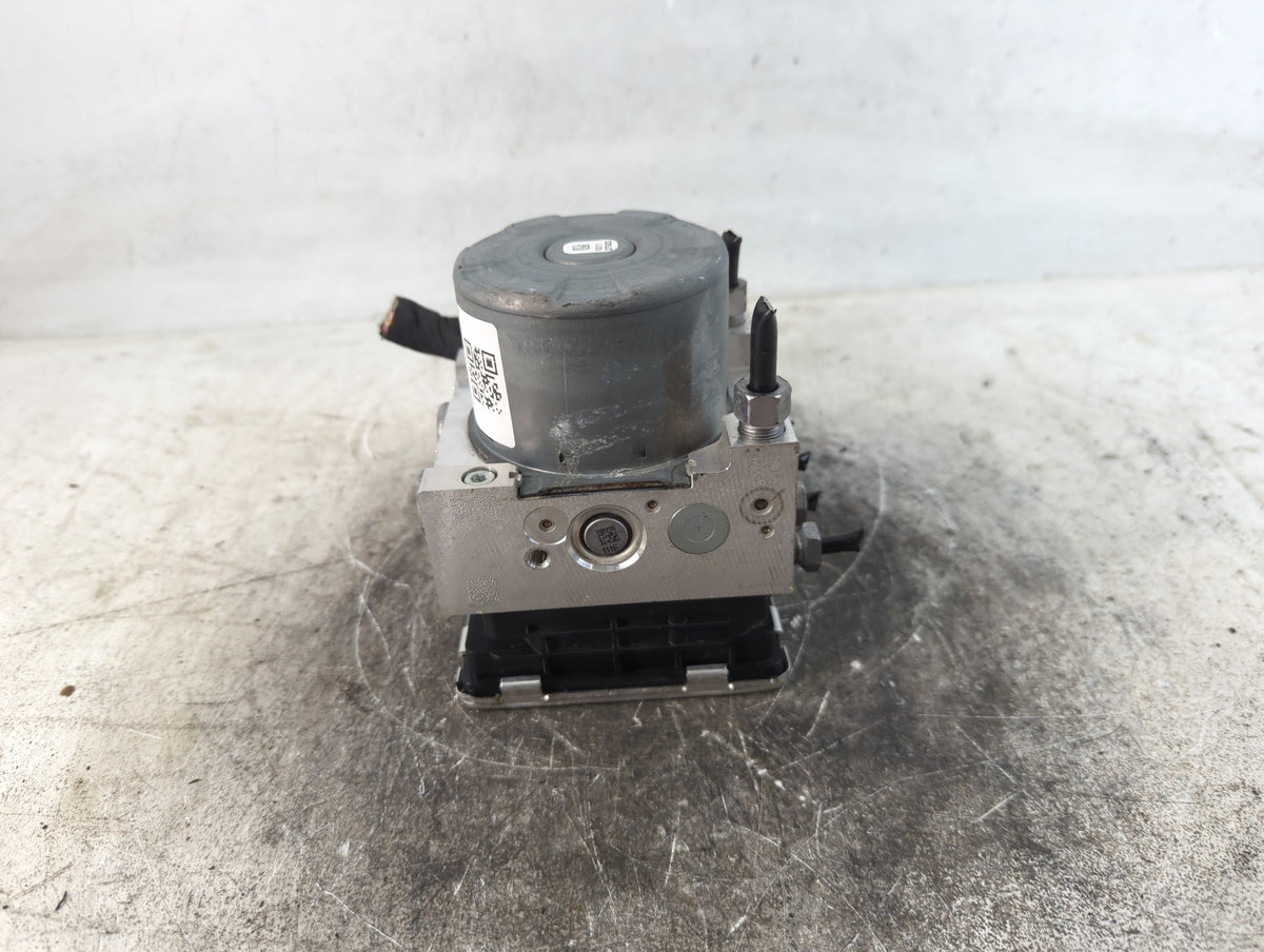 2020-2022 Chevrolet Equinox Anti-Lock Brake ABS Pump Module Actuator OEM P/N:84875566 Fits Fits 2020 2021 2022 OEM Used Auto
