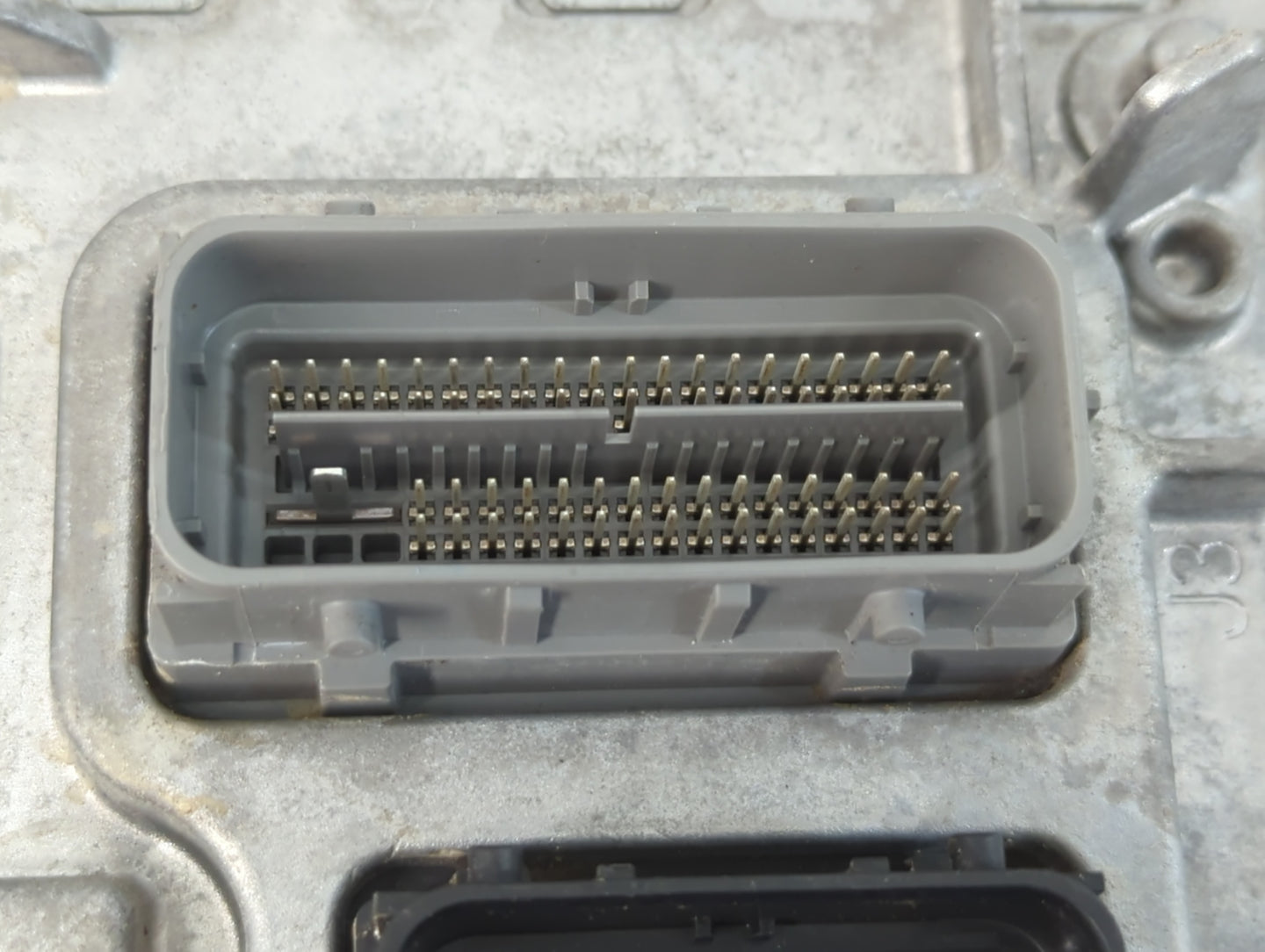 2020-2022 Chevrolet Equinox PCM Engine Control Computer ECU ECM PCU OEM P/N:12710140 Fits Fits 2020 2021 2022 OEM Used Auto 