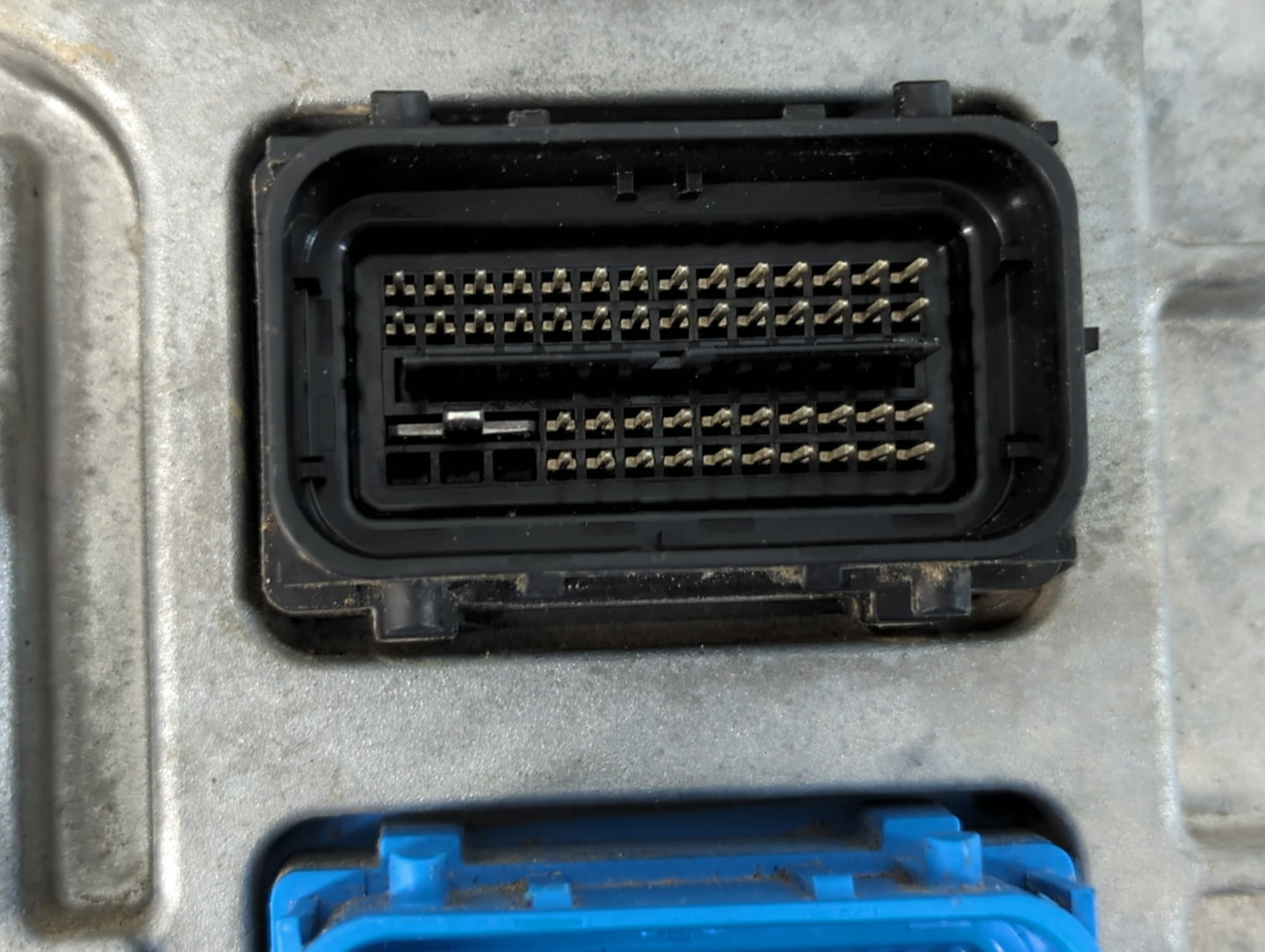 2020-2022 Chevrolet Equinox PCM Engine Control Computer ECU ECM PCU OEM P/N:12710140 Fits Fits 2020 2021 2022 OEM Used Auto 