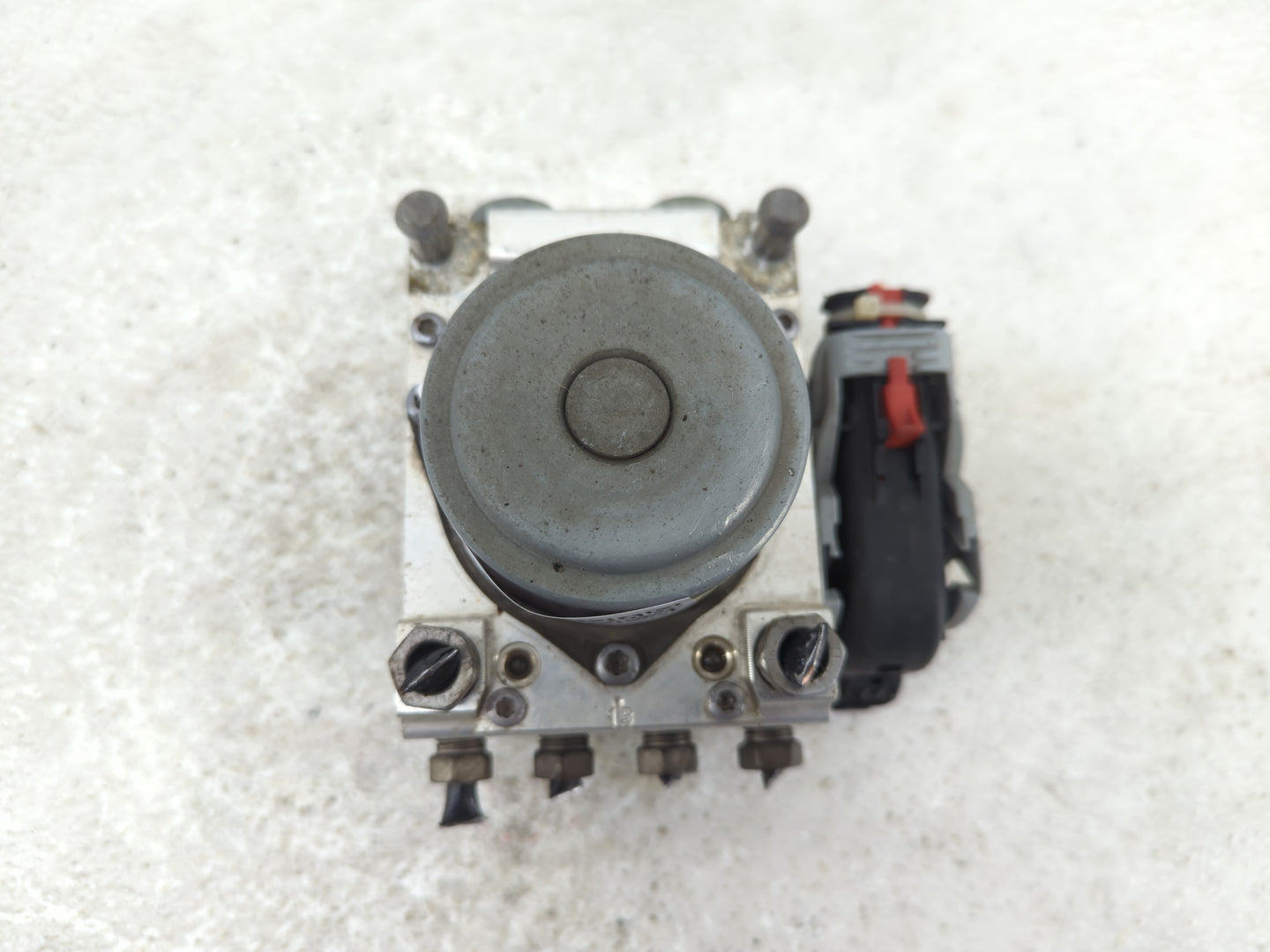2018-2021 Chevrolet Express 2500 ABS Pump Control Module Replacement P/N:178080156 84575016 Fits Fits 2018 2019 2020 2021 OE