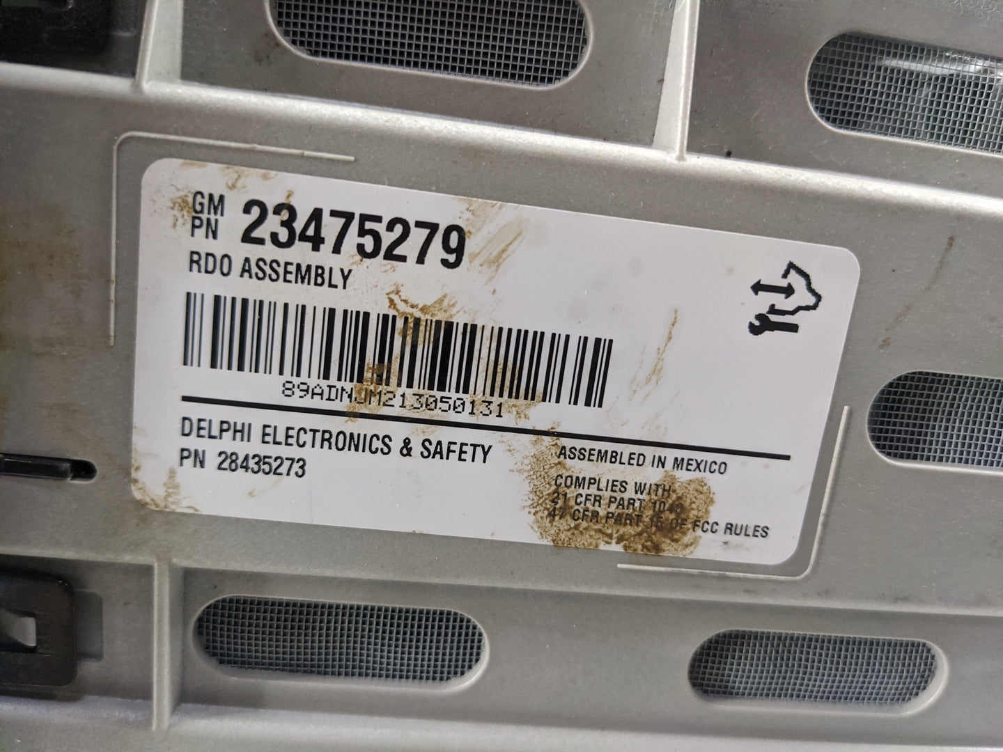 2015-2021 Chevrolet Express 2500 Radio AM FM Cd Player Receiver Replacement P/N:28435273 23475279 Fits OEM Used Auto Parts -