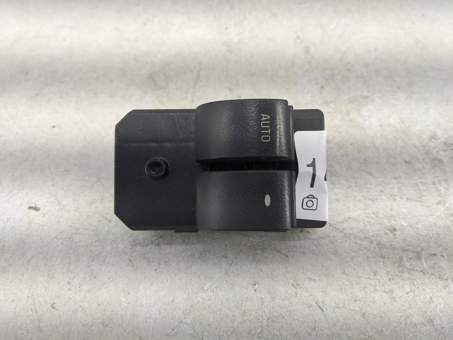 2008-2021 Chevrolet Express 2500 Master Power Window Switch Replacement Driver Side Left P/N:OMRON 13406723 Fits OEM Used Au