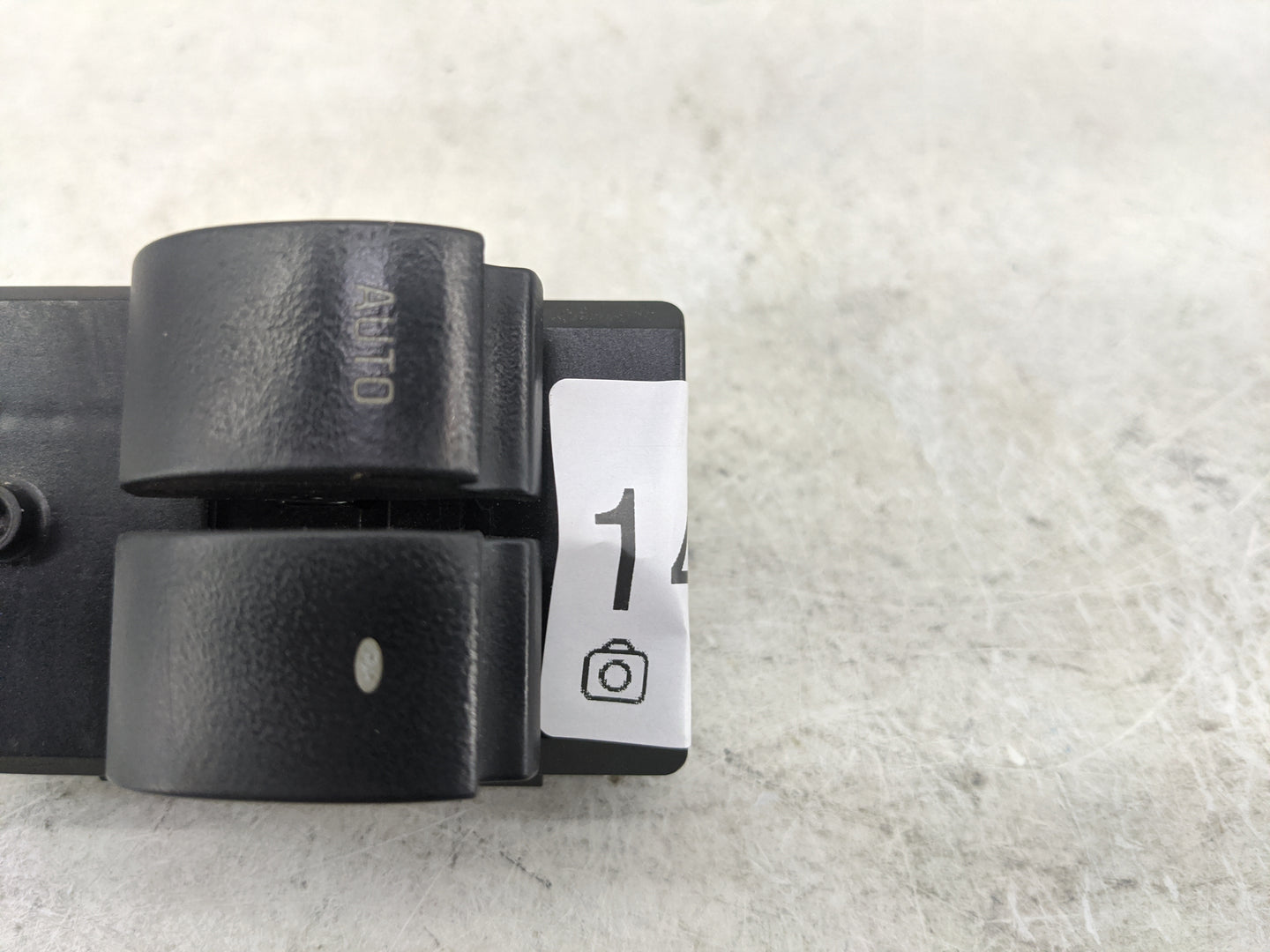 2008-2021 Chevrolet Express 2500 Master Power Window Switch Replacement Driver Side Left P/N:OMRON 13406723 Fits OEM Used Au