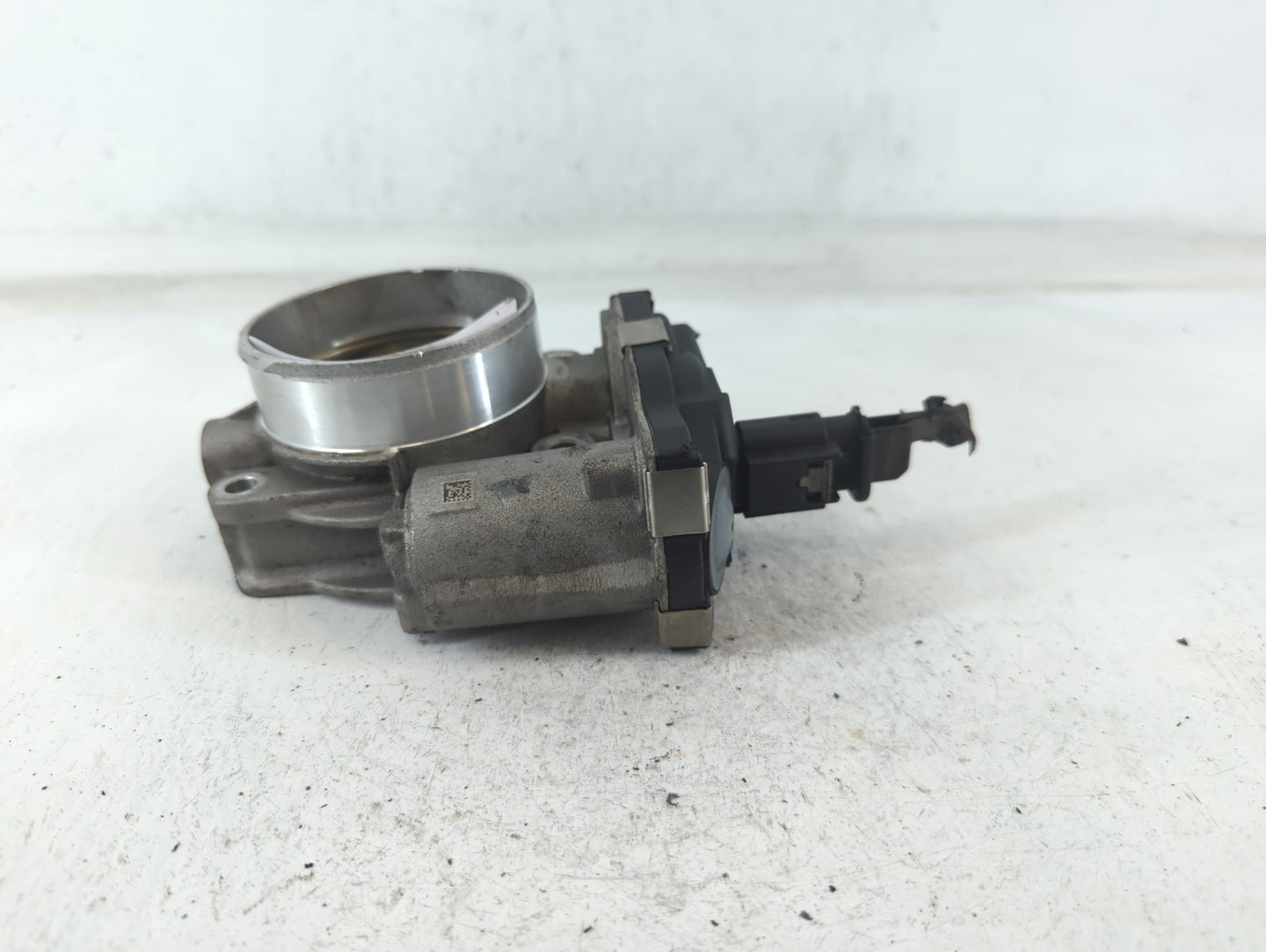 2021 Chevrolet Express 2500 Throttle Body P/N:12676296AA Fits Fits 2016 2017 2018 2019 2020 2022 OEM Used Auto Parts - Oemus