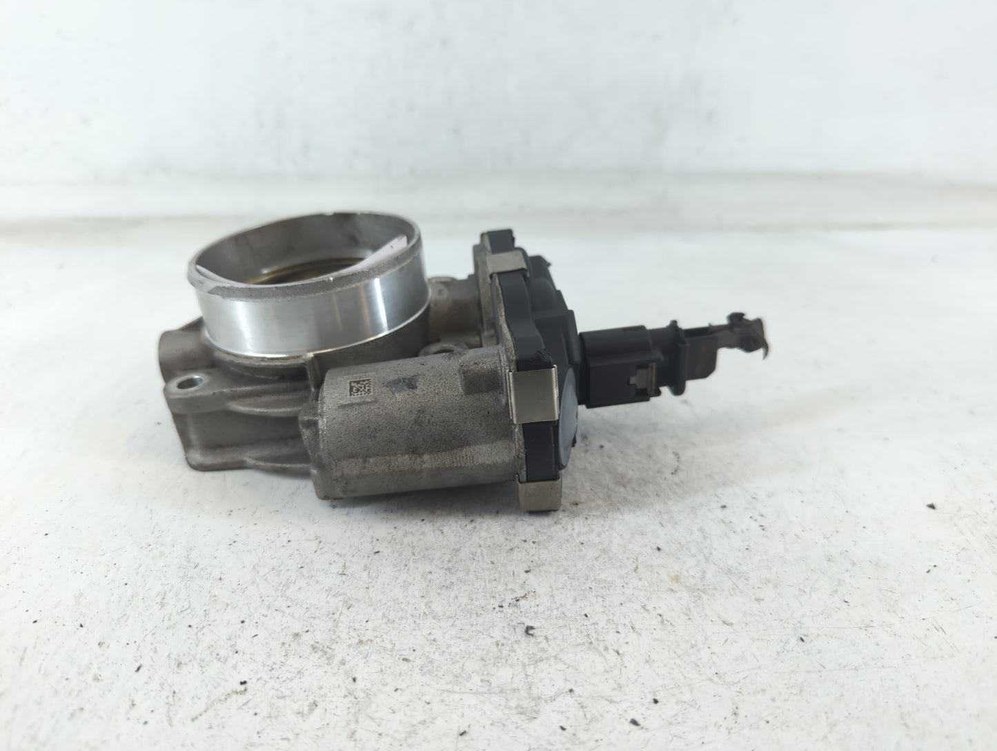 2021 Chevrolet Express 2500 Throttle Body P/N:12676296AA Fits Fits 2016 2017 2018 2019 2020 2022 OEM Used Auto Parts - Oemus