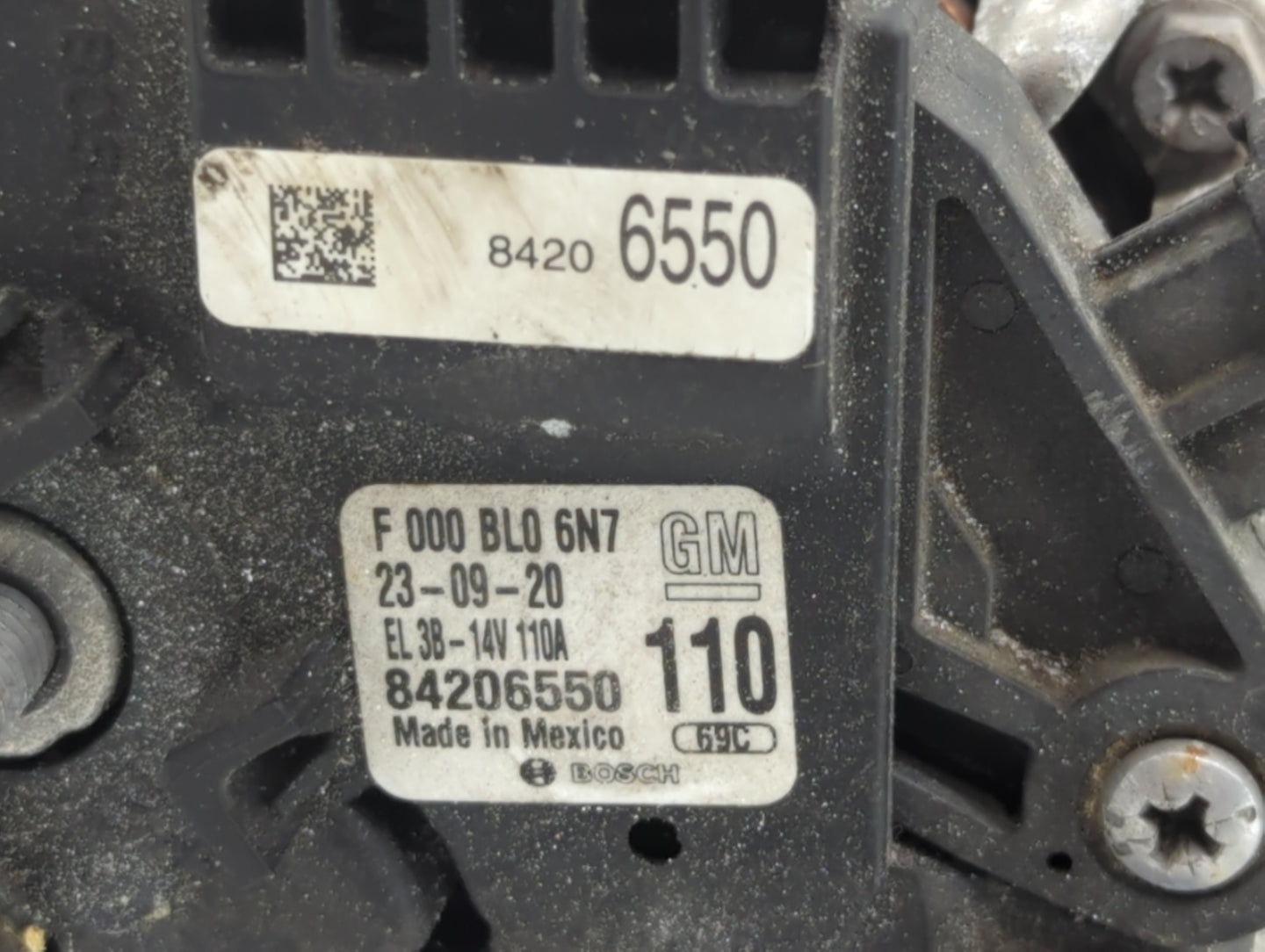 2016-2021 Chevrolet Express 2500 Alternator Replacement Generator Charging Assembly Engine OEM P/N:84206550 Fits OEM Used Au