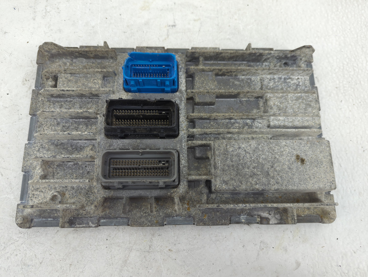2021 Chevrolet Express 3500 PCM Engine Control Computer ECU ECM PCU OEM P/N:12711994 Fits Fits 2020 2022 OEM Used Auto Parts