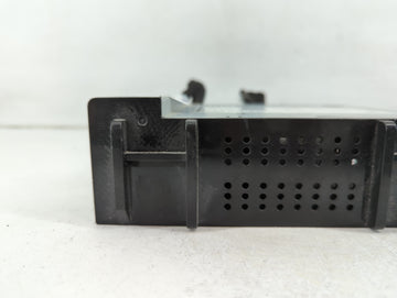 2019-2021 Chevrolet Malibu Radio AM FM Cd Player Receiver Replacement P/N:84950419 Fits Fits 2019 2020 2021 OEM Used Auto Parts