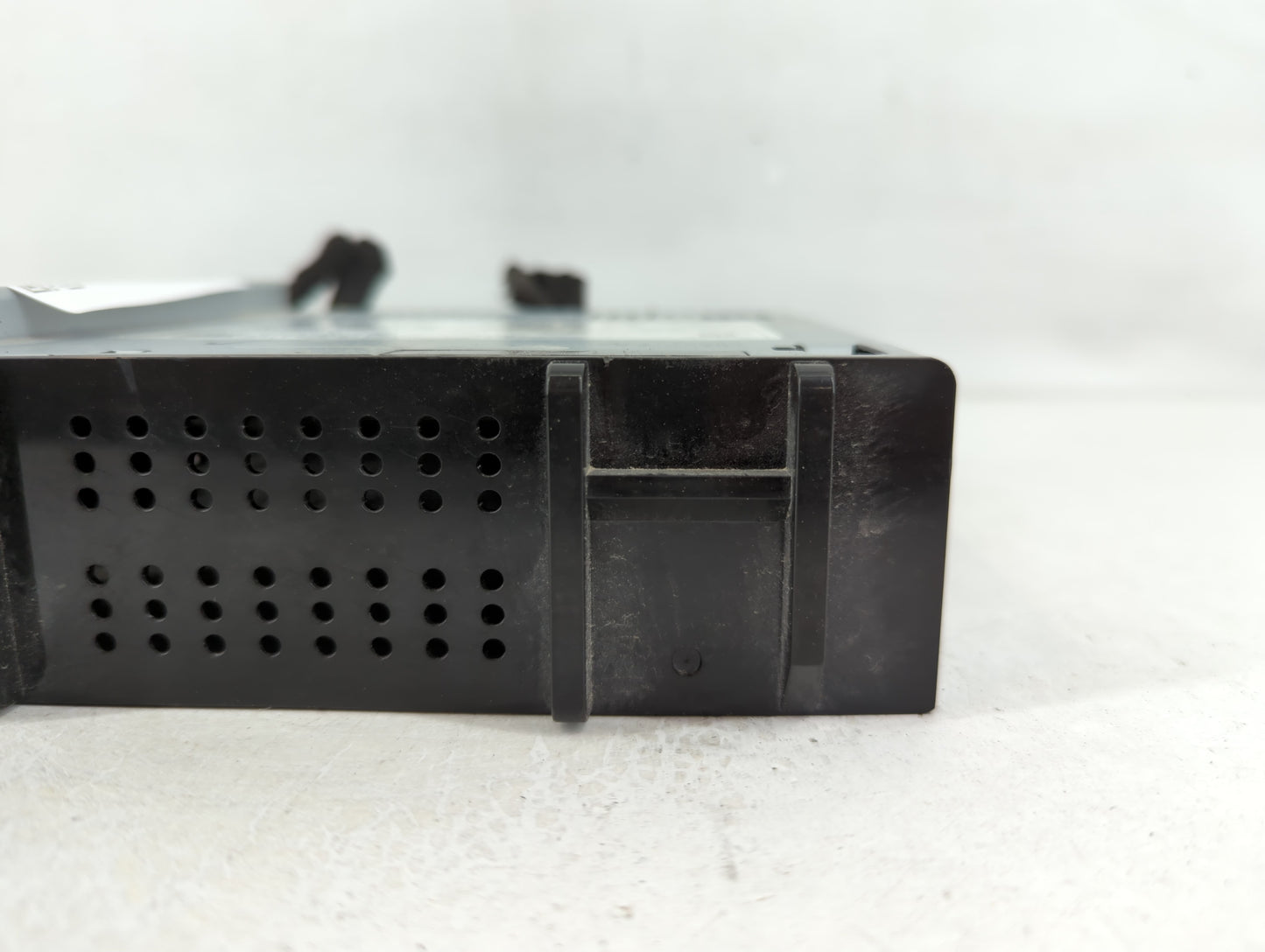 2019-2021 Chevrolet Malibu Radio AM FM Cd Player Receiver Replacement P/N:84950419 Fits Fits 2019 2020 2021 OEM Used Auto Pa