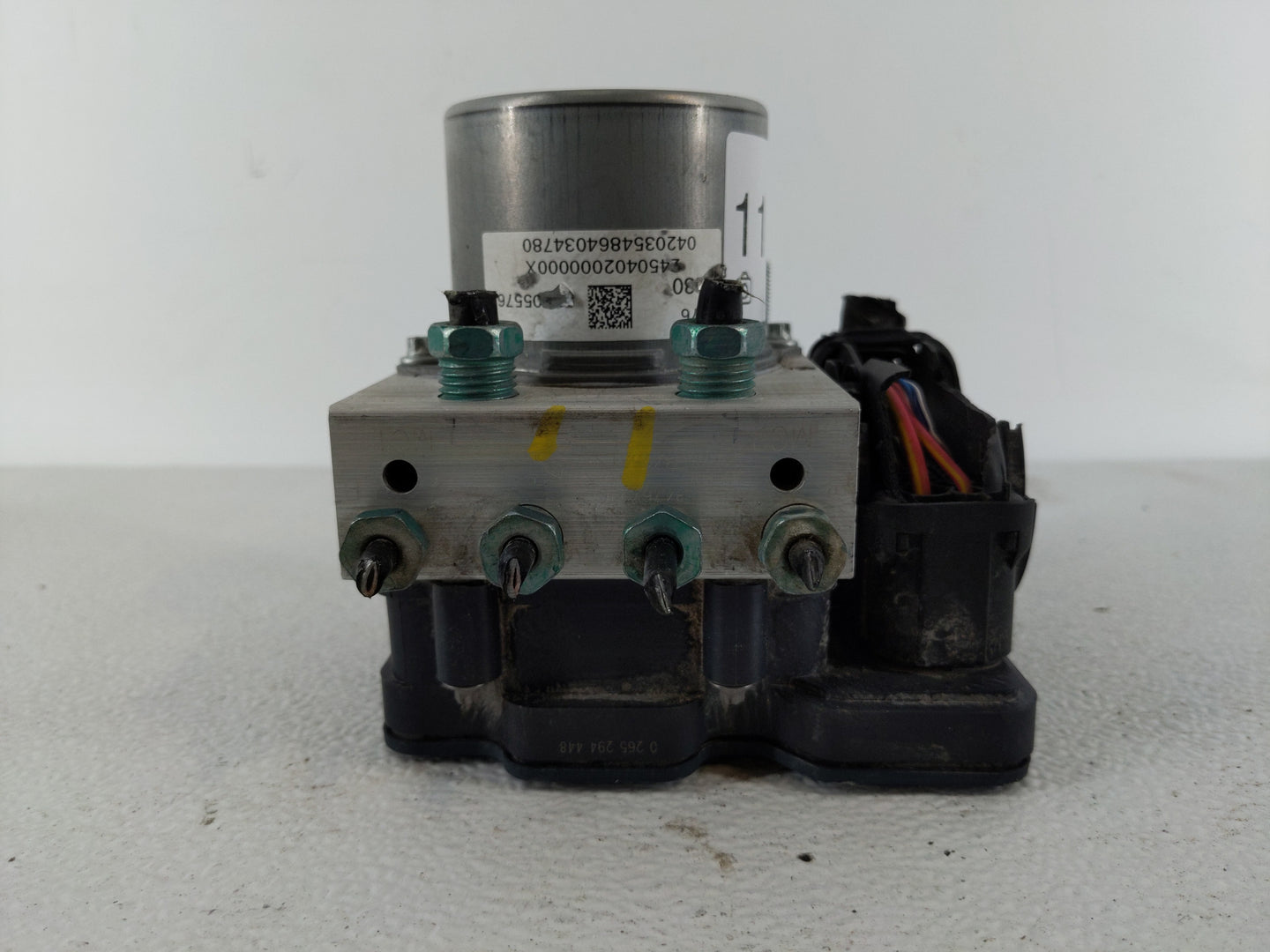 2019-2021 Chevrolet Malibu ABS Pump Control Module Replacement P/N:84767130 Fits Fits 2019 2020 2021 OEM Used Auto Parts - O