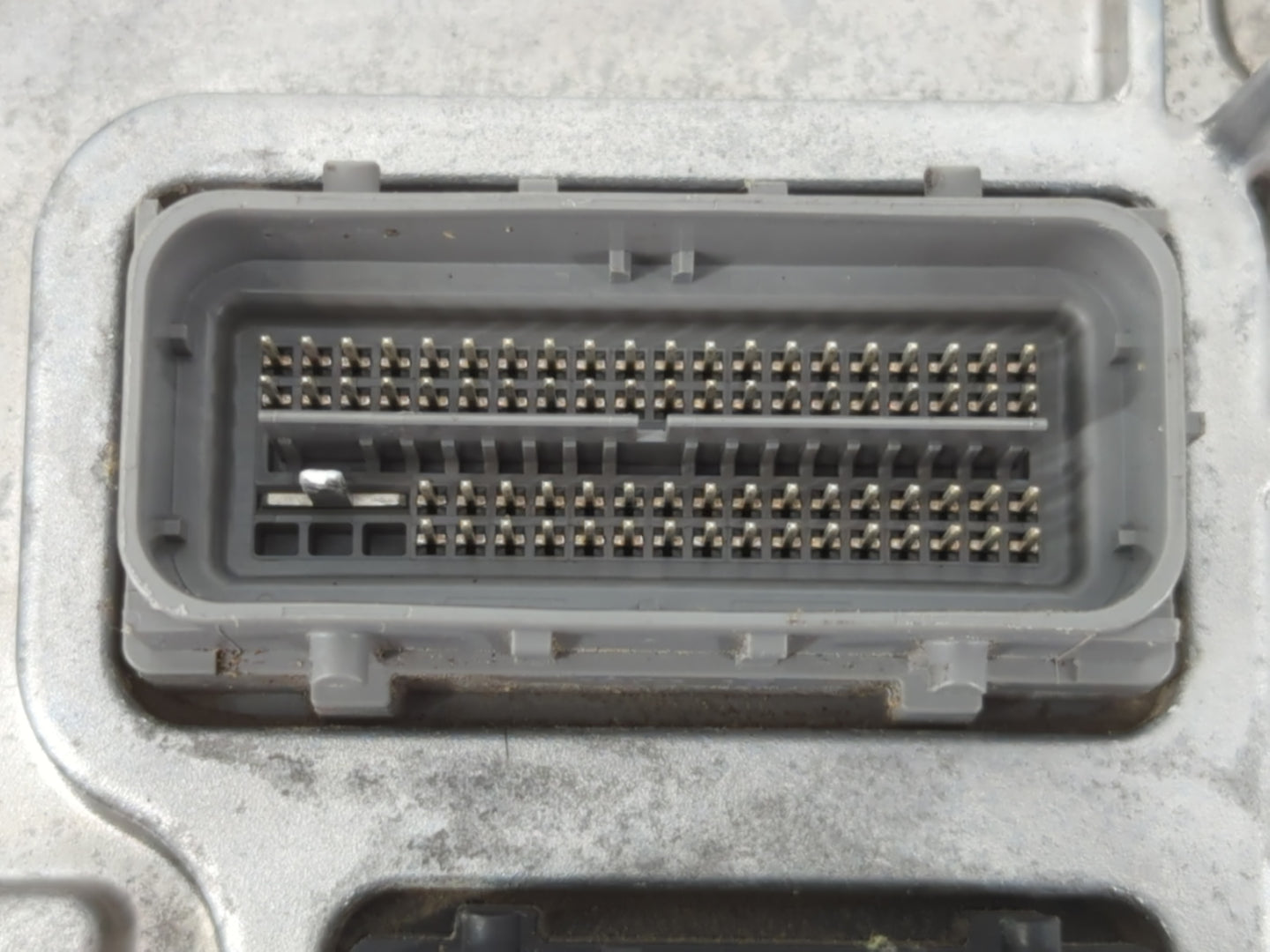 2020-2021 Chevrolet Malibu PCM Engine Control Computer ECU ECM PCU OEM P/N:12717886 12669511 Fits Fits 2020 2021 2022 OEM Us