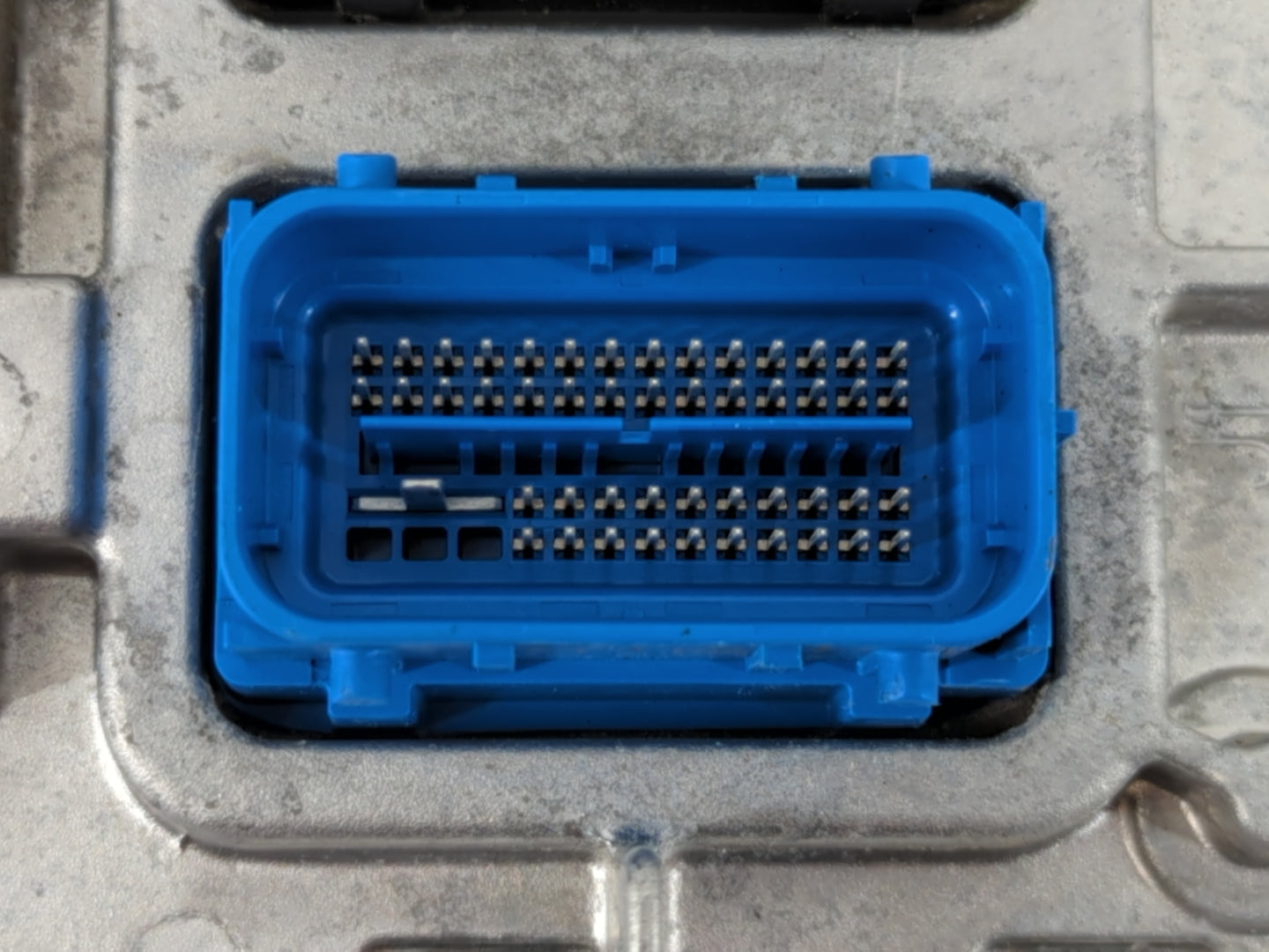 2020-2021 Chevrolet Malibu PCM Engine Control Computer ECU ECM PCU OEM P/N:12717886 12669511 Fits Fits 2020 2021 2022 OEM Us