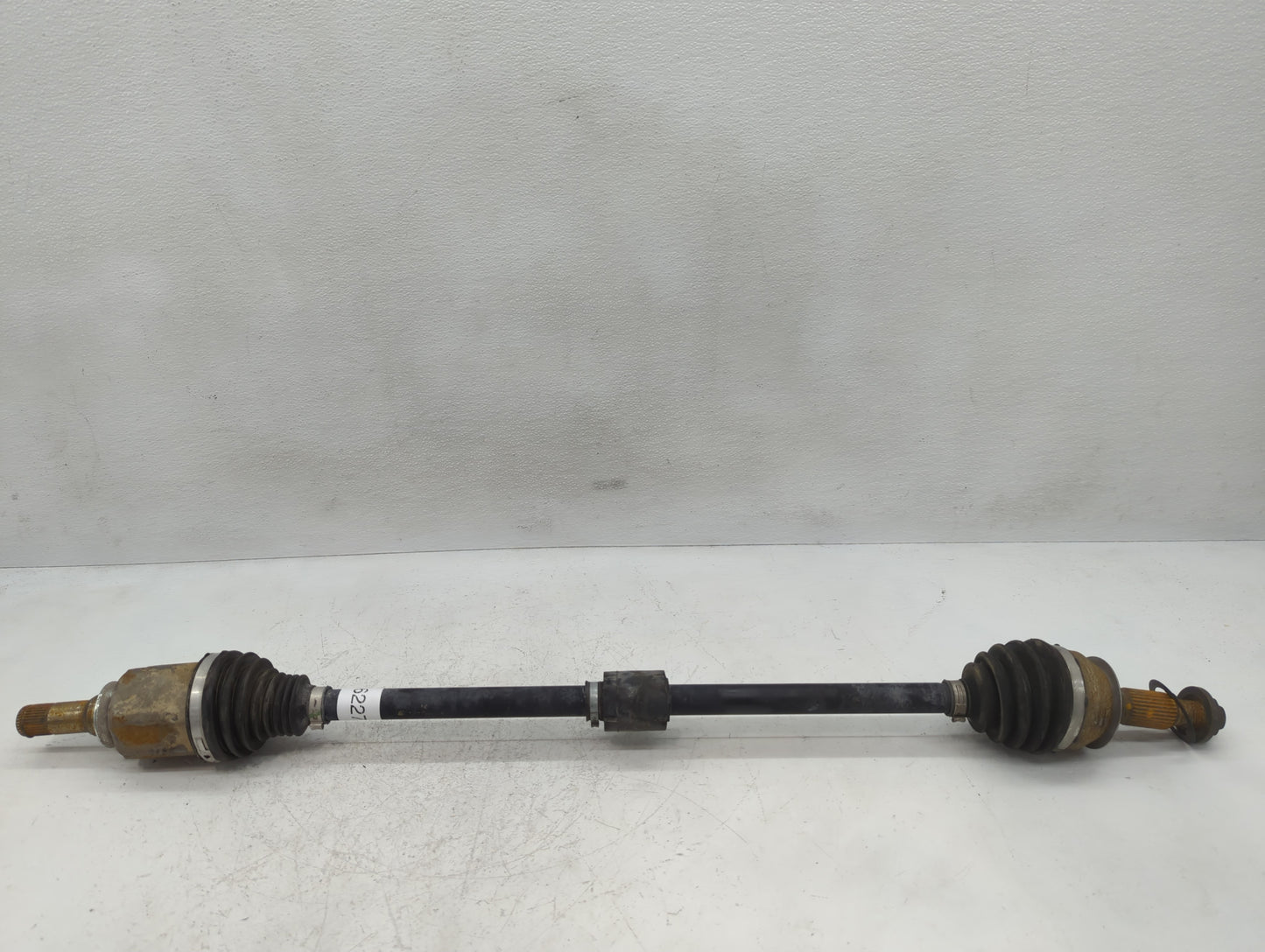 2019-2021 Chevrolet Malibu Axle Shaft Front Passenger Cv C/v - Oemusedautoparts1.com