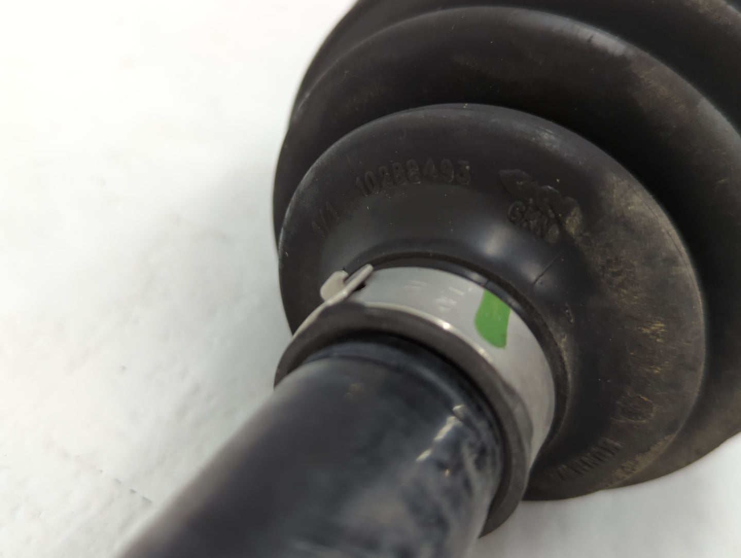 2019-2021 Chevrolet Malibu Axle Shaft Front Passenger Cv C/v - Oemusedautoparts1.com
