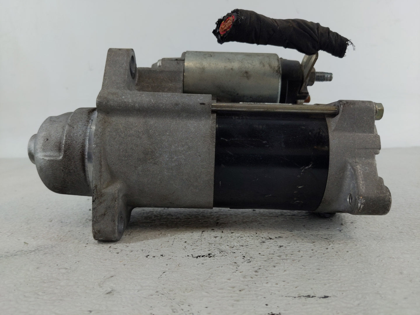 2017-2021 Chevrolet Malibu Car Starter Motor Solenoid OEM P/N:12690481 Fits Fits 2017 2018 2019 2020 2021 2022 OEM Used Auto
