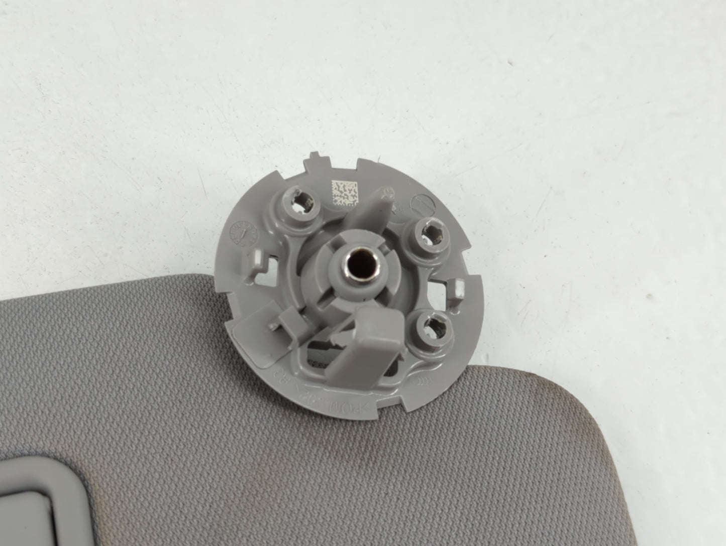 2016-2021 Chevrolet Malibu Sun Visor Shade Replacement Passenger Right Mirror Fits Fits 2016 2017 2018 2019 2020 2021 OEM Us